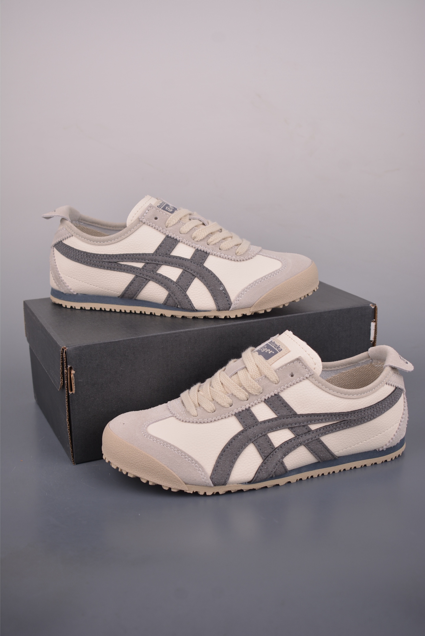 130 Asics鬼冢虎 MEXICO 66 做工精赞 D2J4L