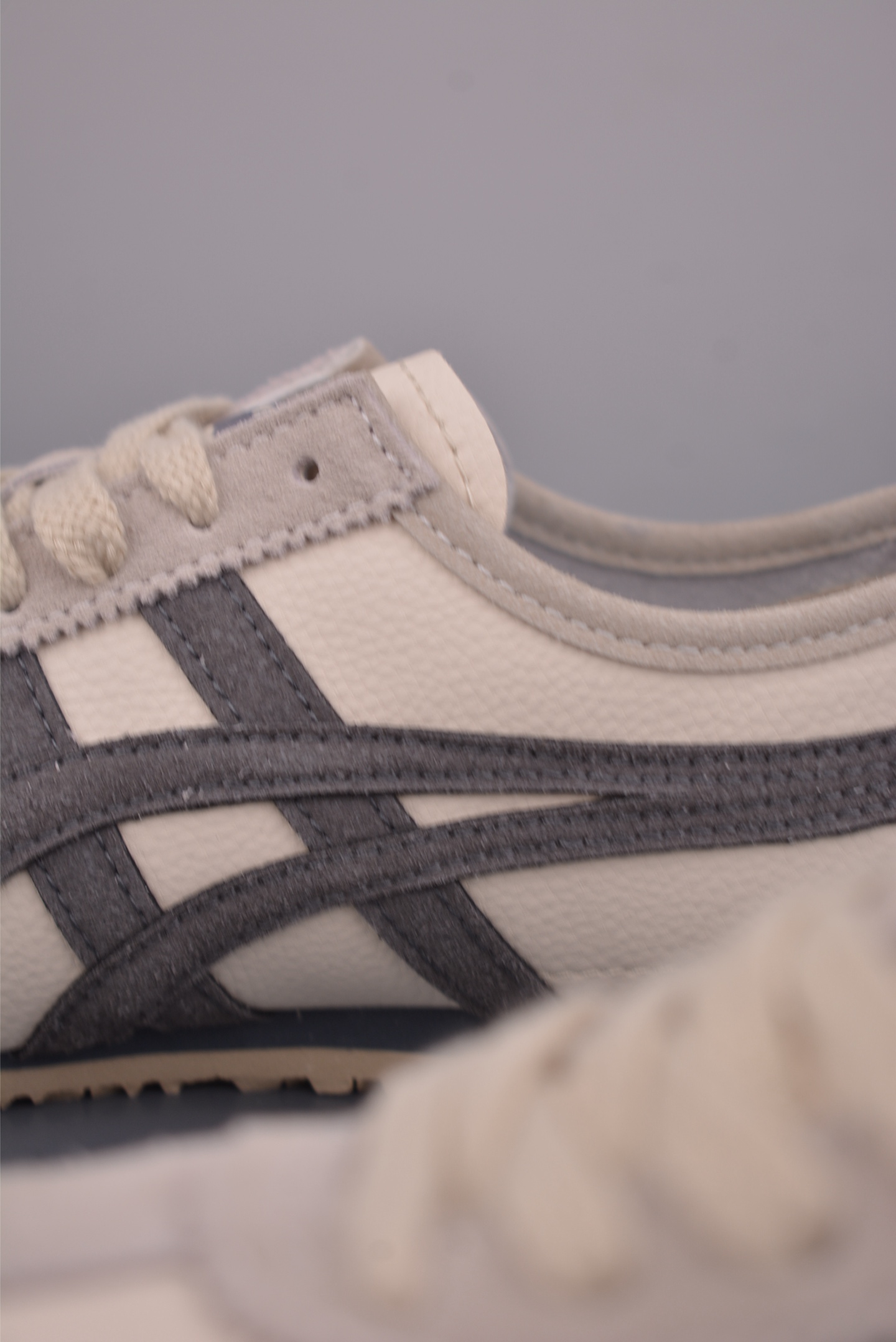 130 Asics鬼冢虎 MEXICO 66 做工精赞 D2J4L