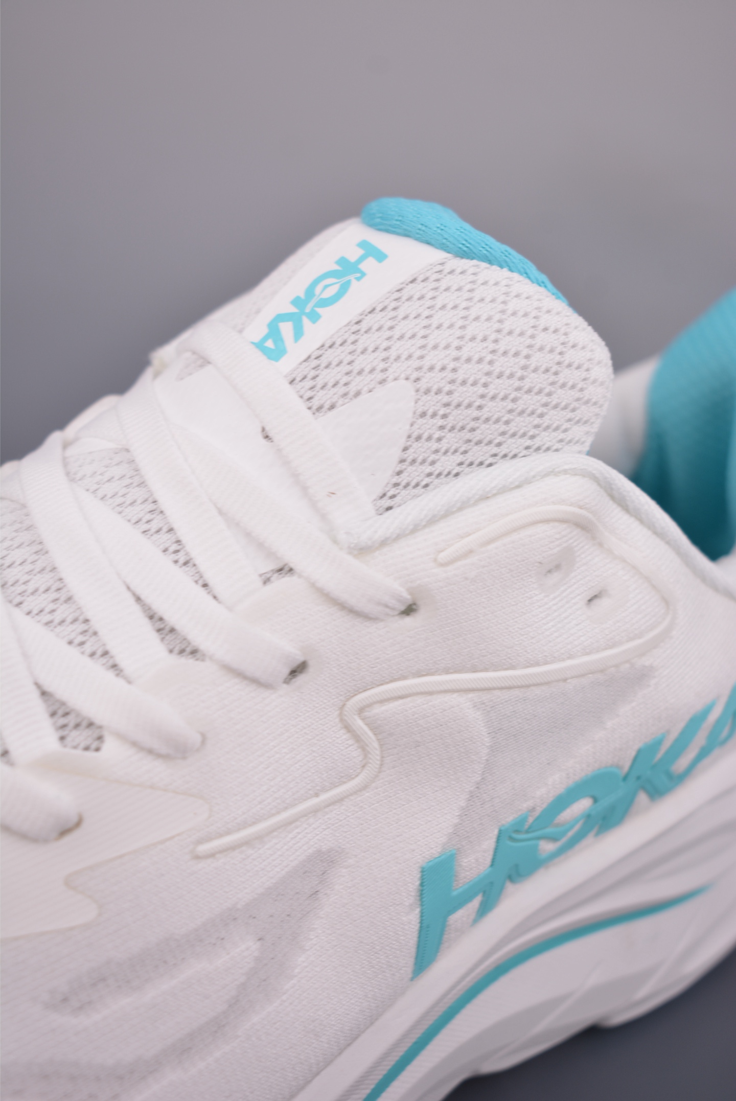 150 HOKA ONE ONE M CLIFTON 10 邦迪十代舒适防滑耐磨低帮休闲跑步鞋 1162030