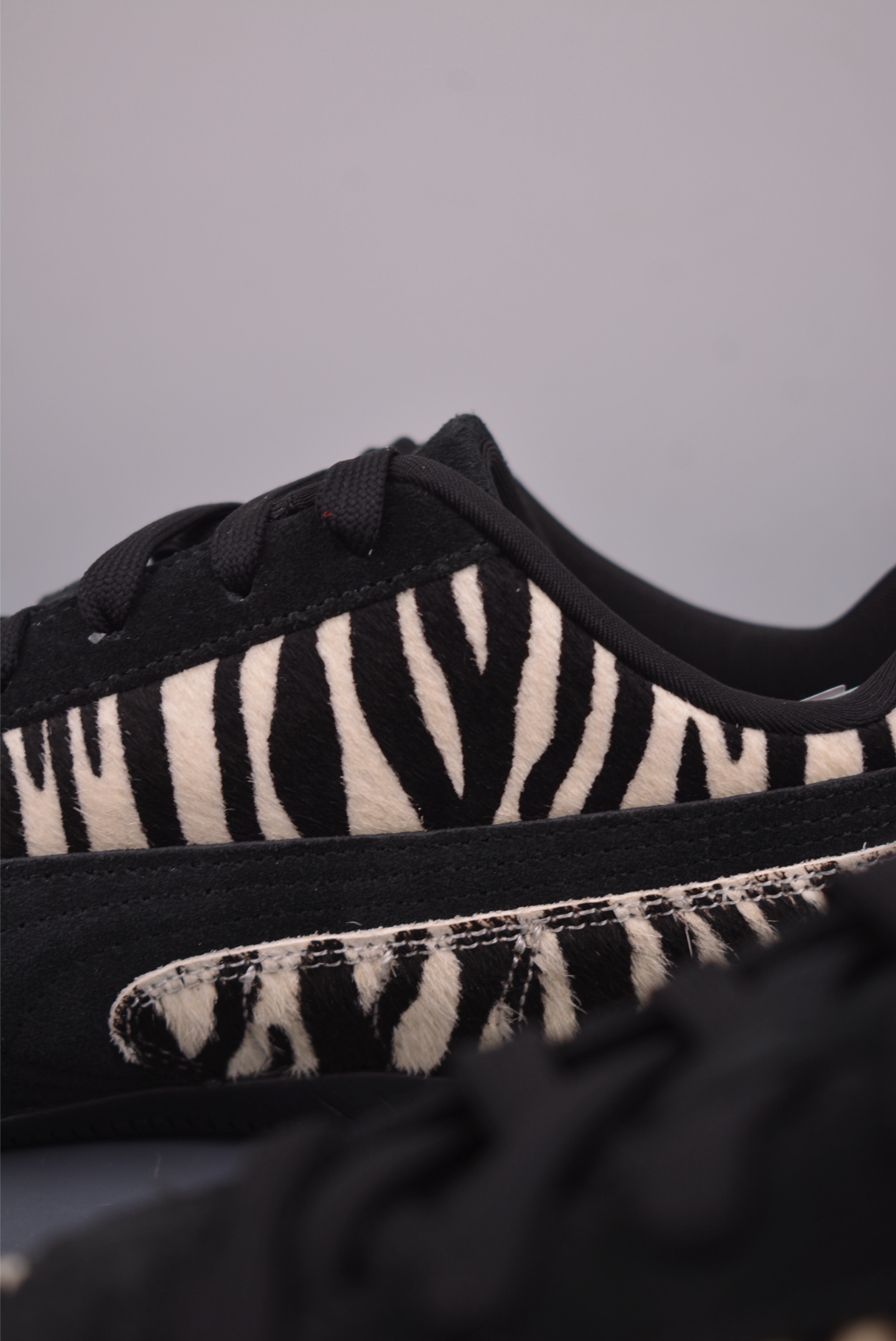 Puma Speedcat Sparco 充正版本 彪马罗马阿莫尔系列 复古运动休闲赛车跑鞋 403356-012-Top High Quatity Cheap Sneakers Fashion Clothing Clothes Bags handbags Shoes of all Brand wholesale With The best Quality And Beautiful Price from China Factory Chinese suppliers wholesaler seller Puma Speedcat Sparco 充正版本 彪马罗马阿莫尔系列 复古运动休闲赛车跑鞋 403356-012