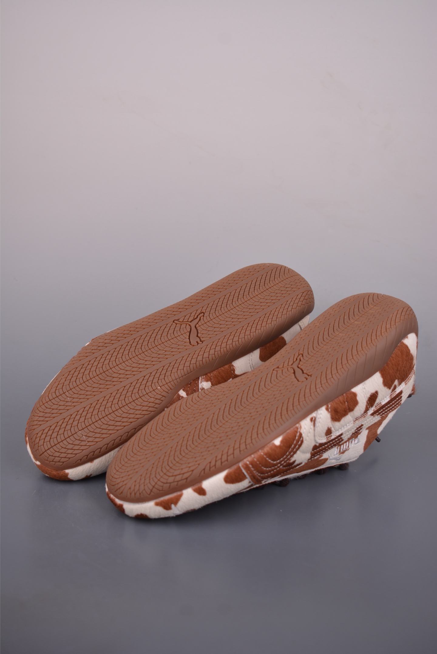 Puma Speedcat Sparco 充正版本 彪马罗马阿莫尔系列 复古运动休闲赛车跑鞋 406141-01-Top High Quatity Cheap Sneakers Fashion Clothing Clothes Bags handbags Shoes of all Brand wholesale With The best Quality And Beautiful Price from China Factory Chinese suppliers wholesaler seller Puma Speedcat Sparco 充正版本 彪马罗马阿莫尔系列 复古运动休闲赛车跑鞋 406141-01