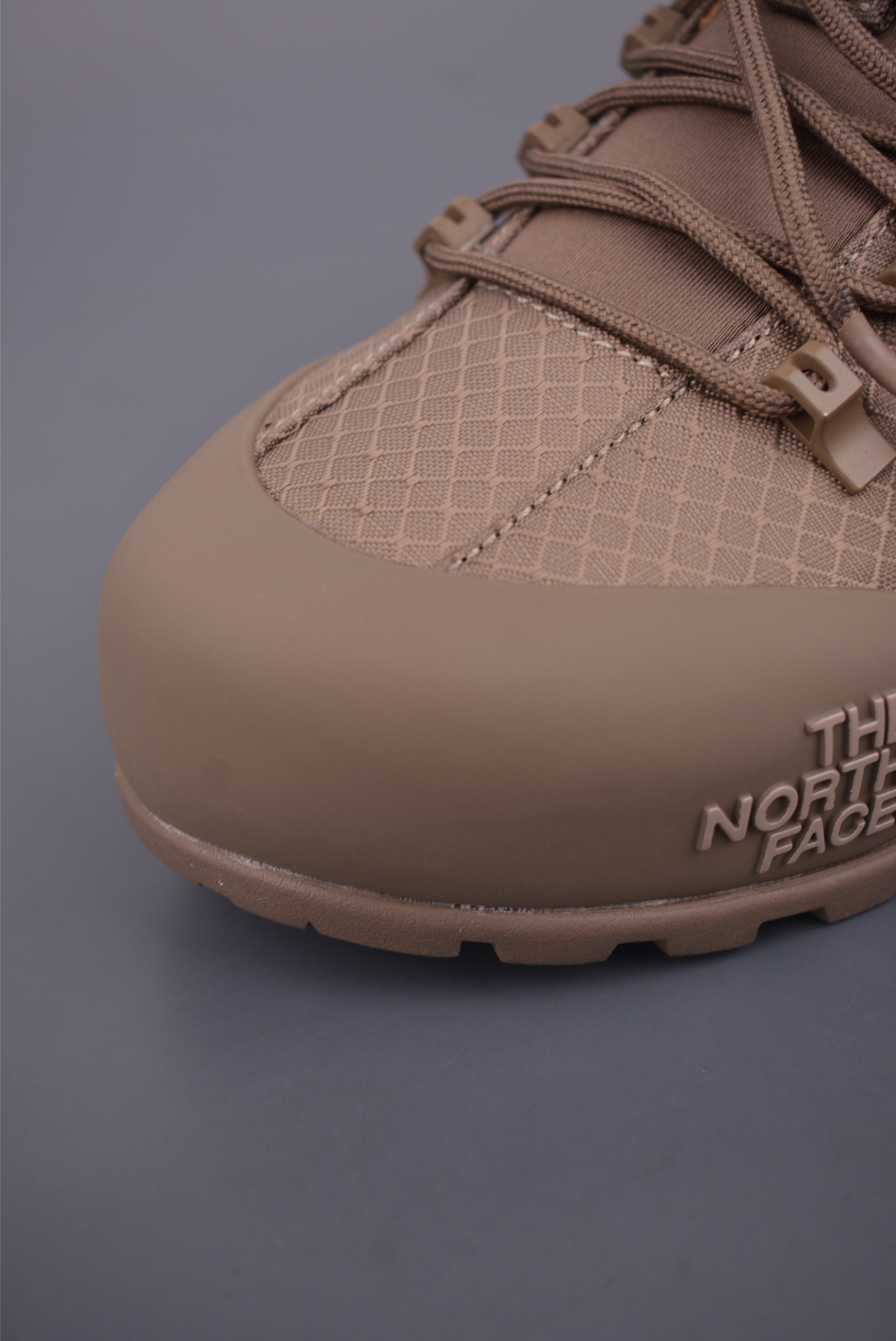 北面THE NORTH FACE GLENCLYFFE 面料采用进口磨砂牛皮 NF0A817BC89