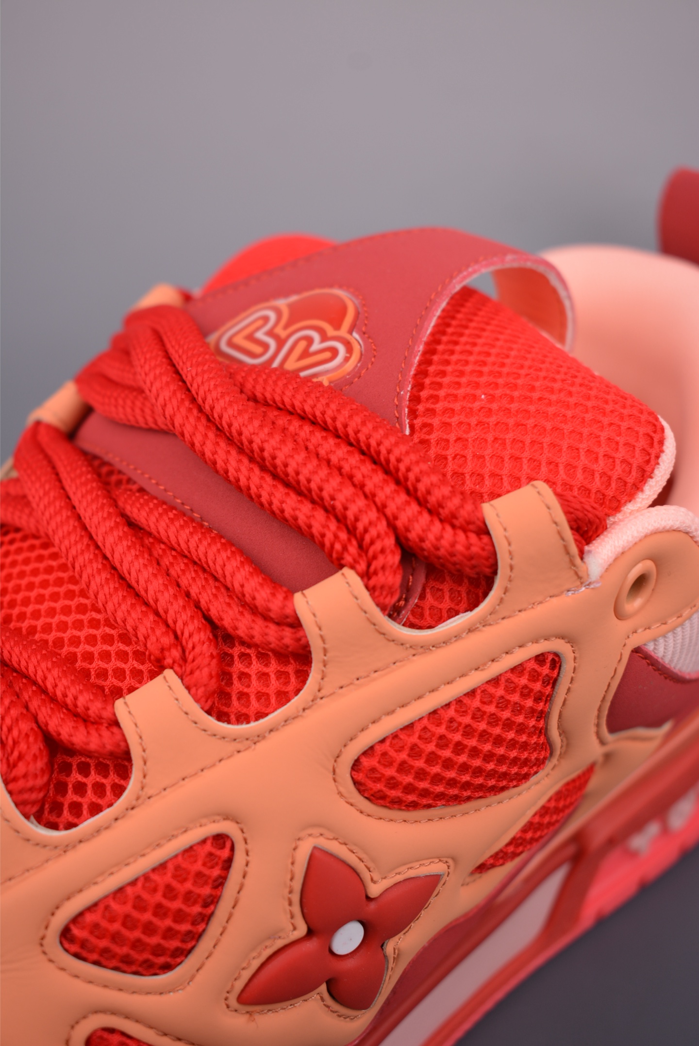 380 Louis Vuitton Trainer Skate 圆头系带 Sneaker Low 低帮时尚板鞋