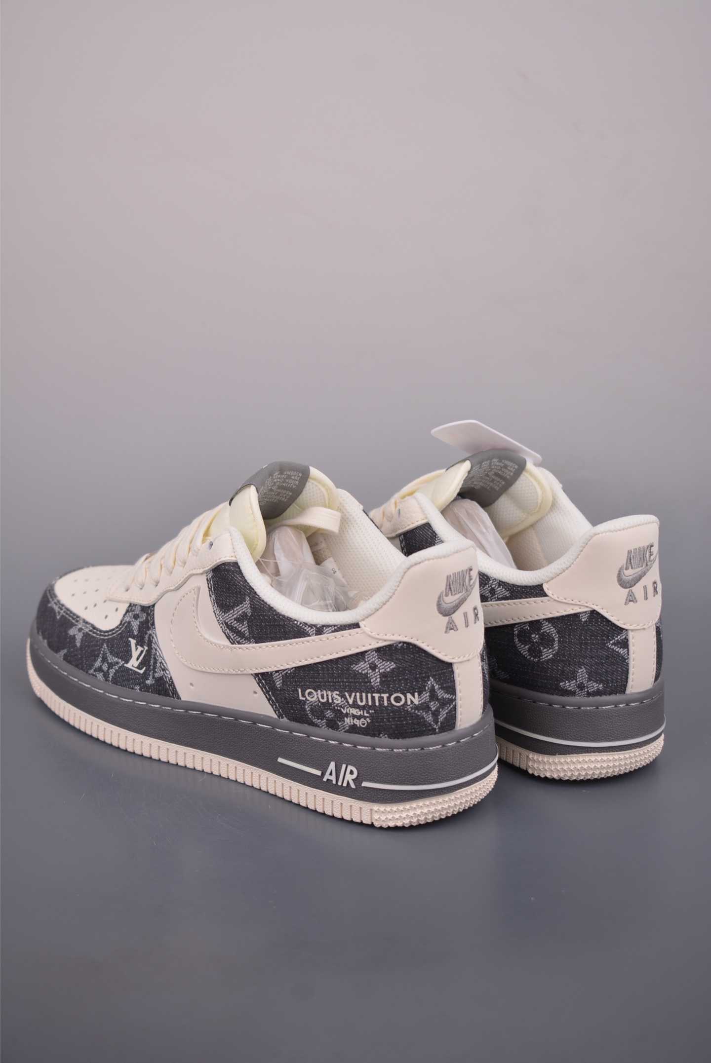 260 Nike Air Force 1 Low LV联名 SM6668-110