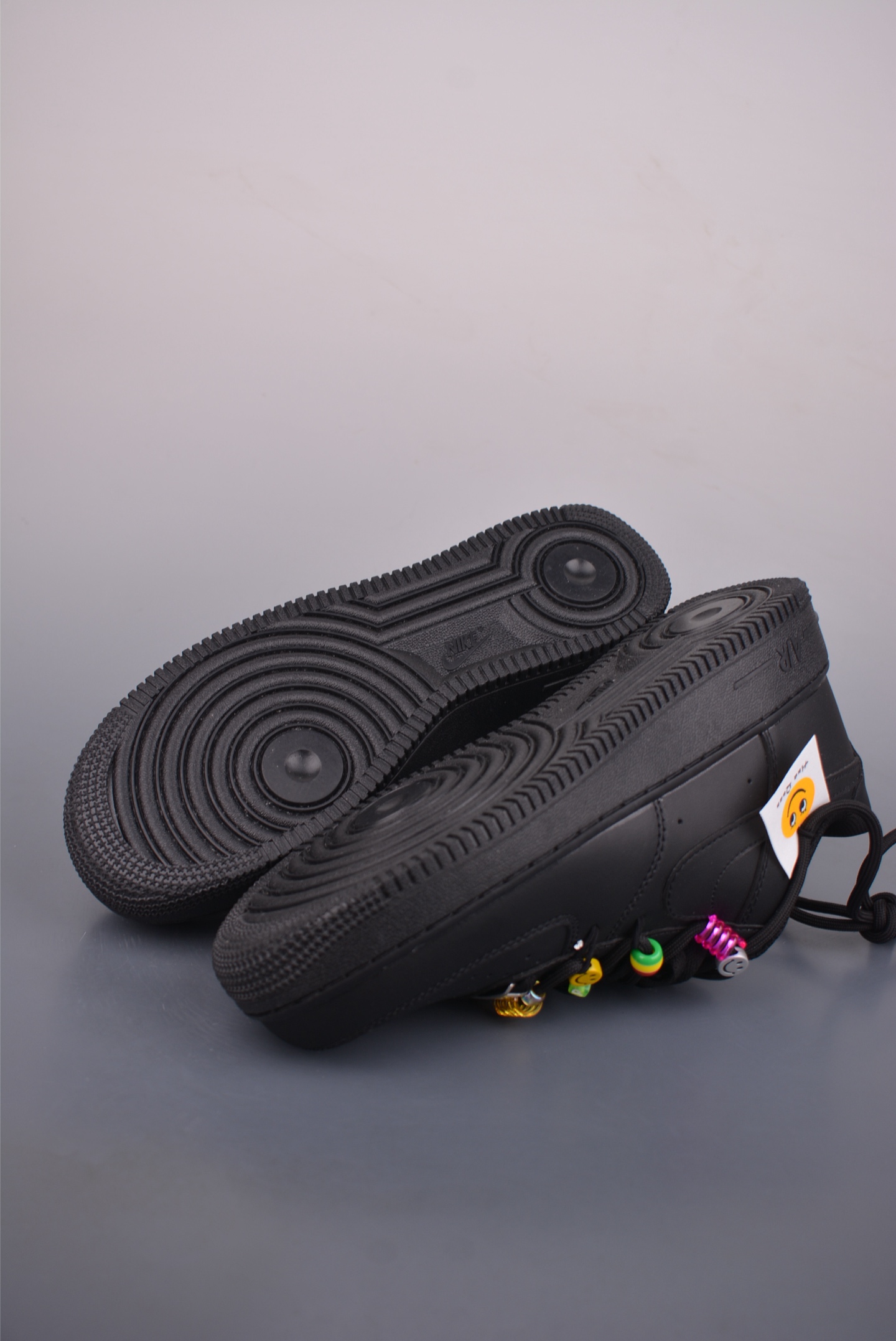 Nike Air Force 1 Low 笑脸密码 FQ5296-101