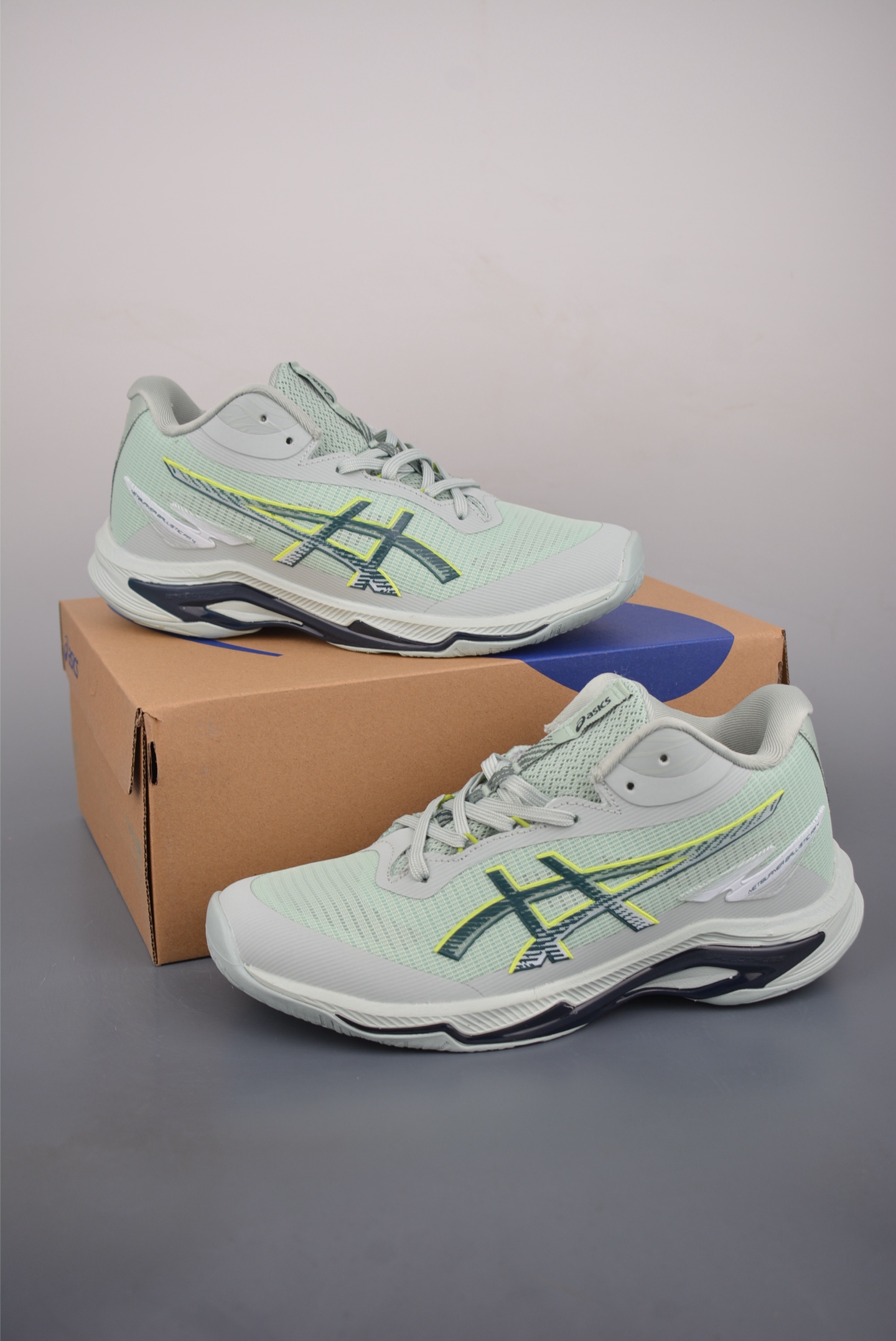 180 Asics NETBURNER BALLISTIC FF 4 复古亚瑟士 透气休闲鞋缓震男子耐磨跑步鞋 1051A090