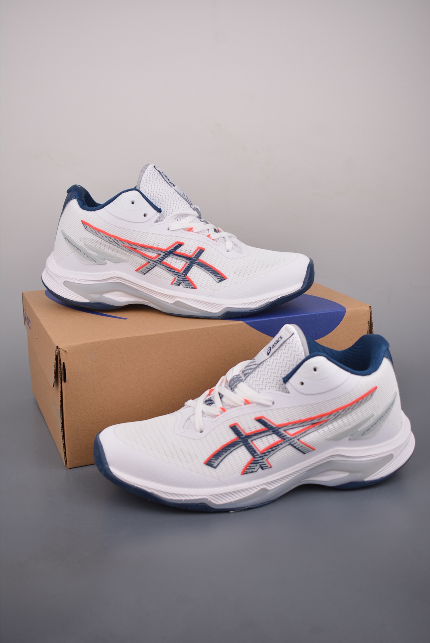 180 Asics NETBURNER BALLISTIC FF 4 复古亚瑟士 透气休闲鞋缓震男子耐磨跑步鞋 1051A090