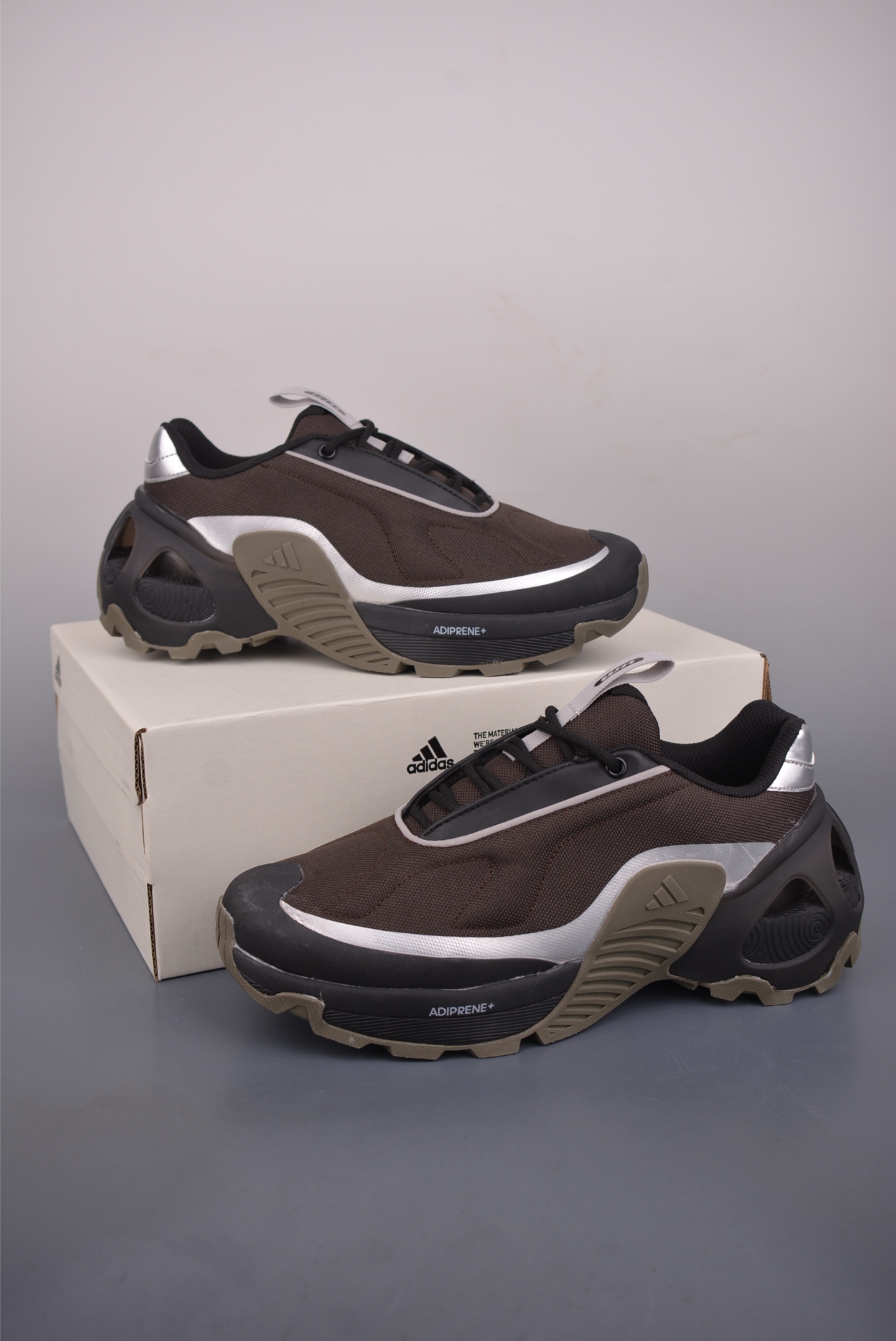 180 阿迪达斯 Adidas Wonder Runner Turbo 厚底运动训练跑步鞋 JR1364