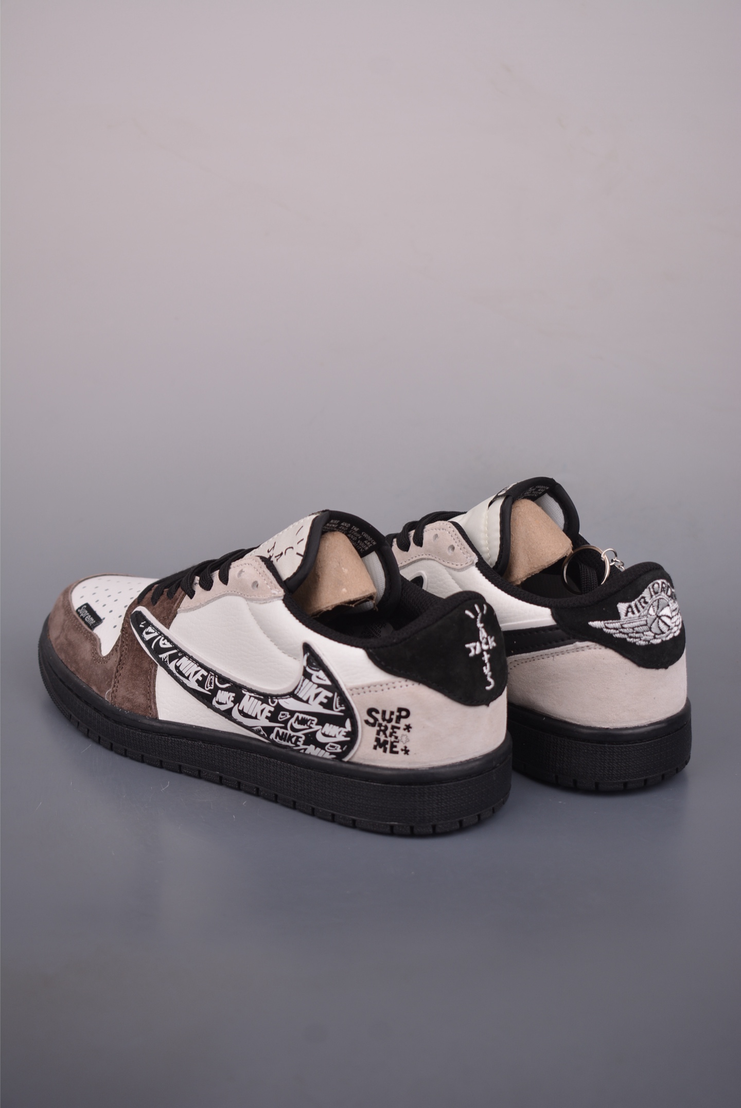 Fragment x Travis Scott x Supreme Air Jordan 1 Low 三方联名倒钩 DZ5899-032