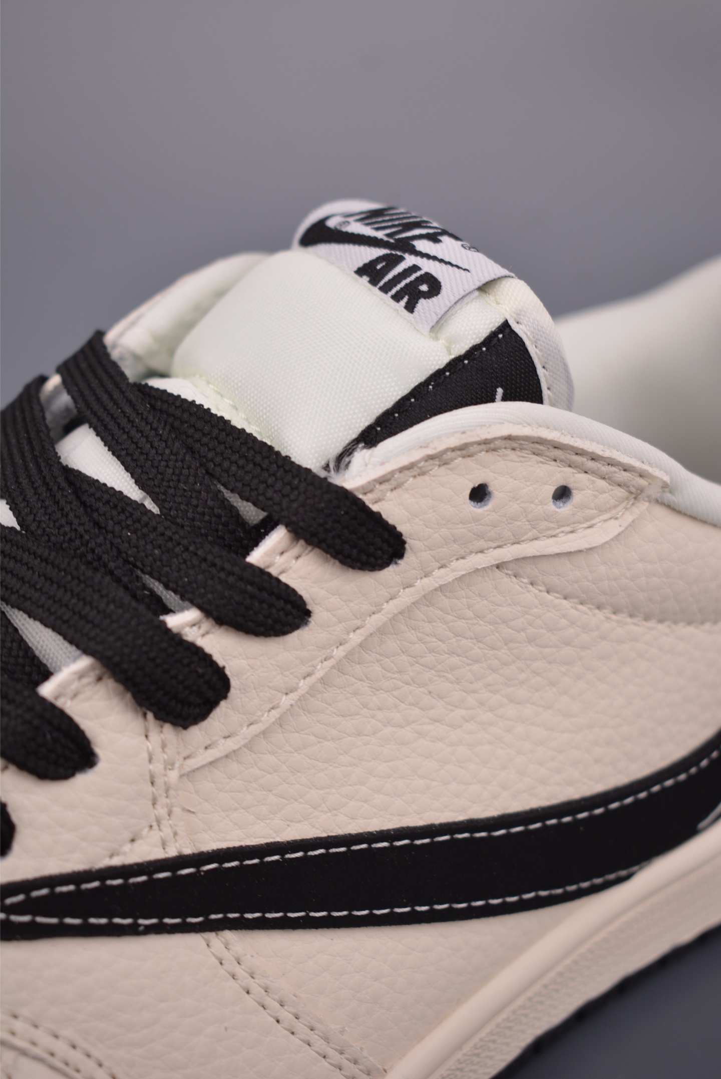 Fragment x Travis Scott x Air Jordan 1 Low 三方联名倒钩 DD7866-105