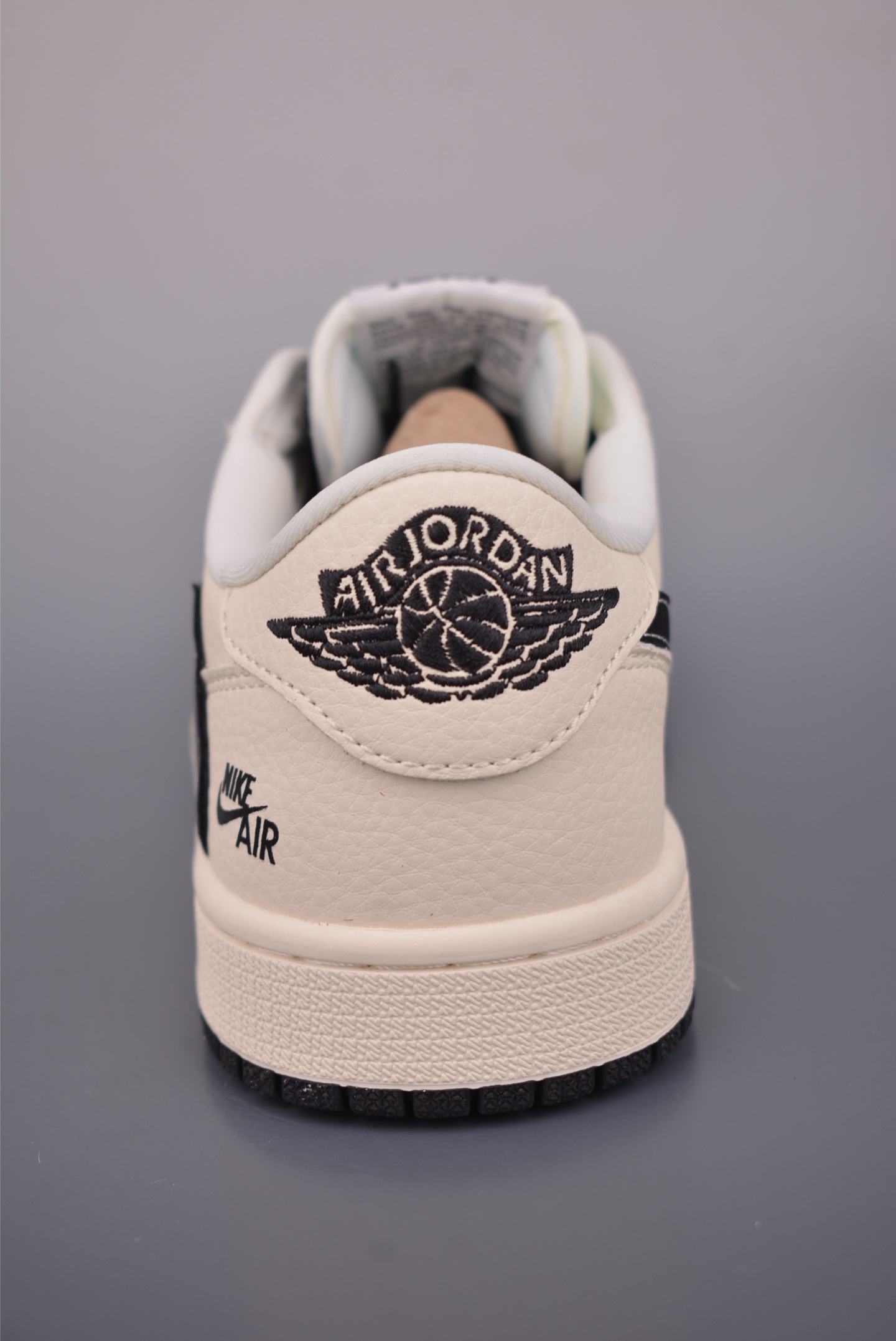 Fragment x Travis Scott x Air Jordan 1 Low 三方联名倒钩 DD7866-105