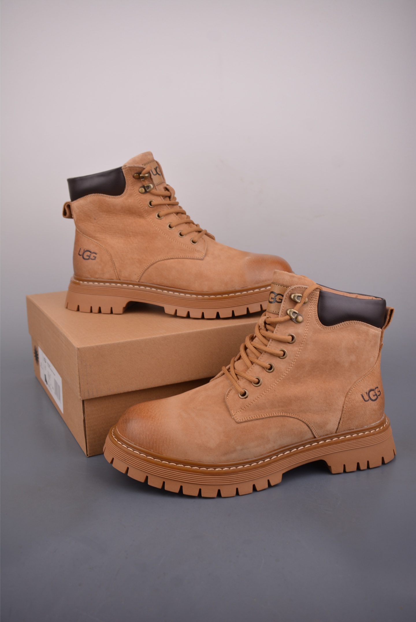 320 美国轻奢品牌 UGG M Tasman Weather Hybrid 塔斯曼混合系列中帮厚底轻量休闲马丁靴 U9807-Chinese UA Cheap High Quatity Brand Clothes Bags handbags Sneakers wholesale wholesaler seller from China Factory suppliers Fashion Clothing Shoes best Quality Beautiful Price 320 美国轻奢品牌 UGG M Tasman Weather Hybrid 塔斯曼混合系列中帮厚底轻量休闲马丁靴 U9807