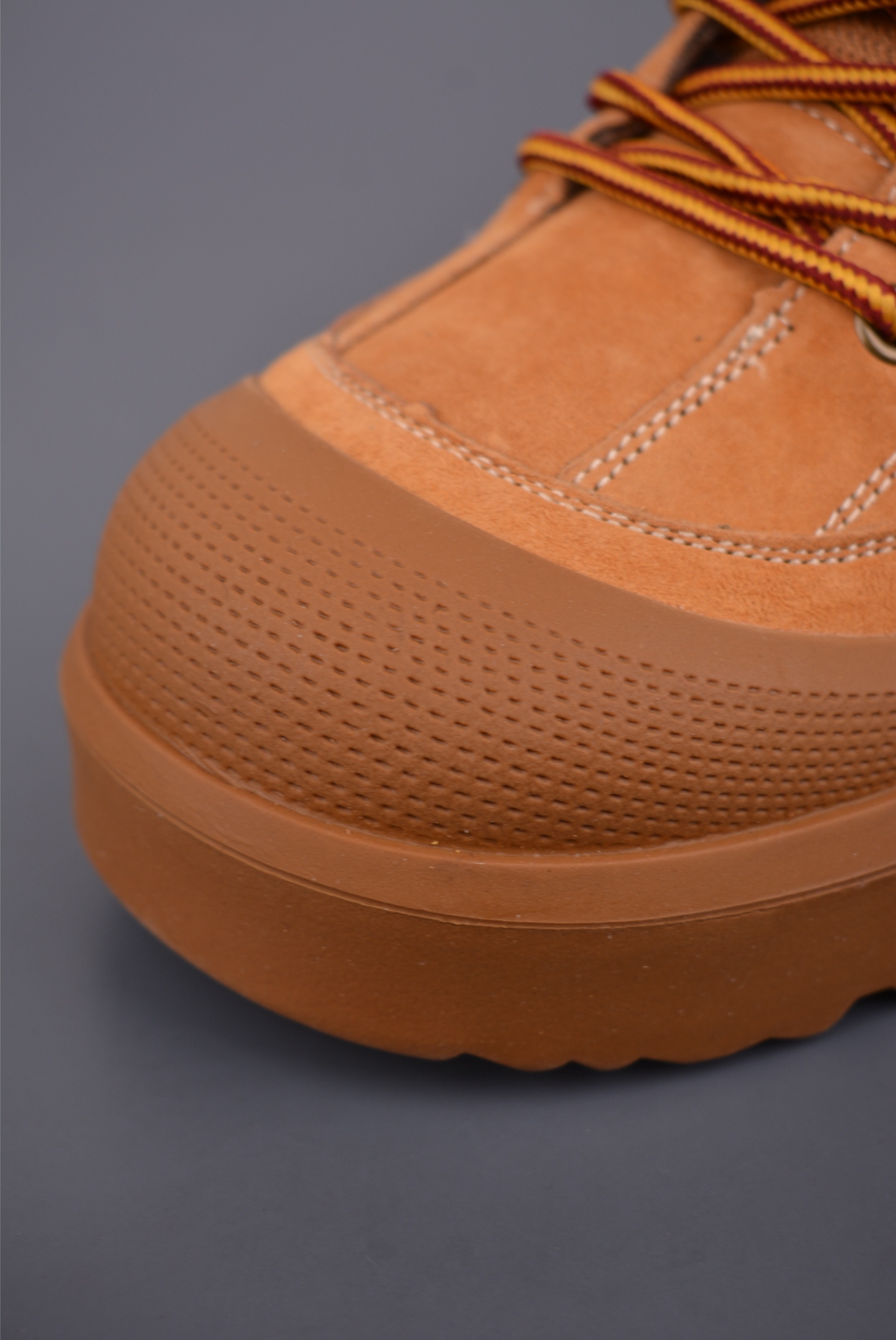 280 美国轻奢品牌 UGG M Tasman Weather Hybrid 塔斯曼混合系列中帮厚底轻量休闲马丁靴 U9806