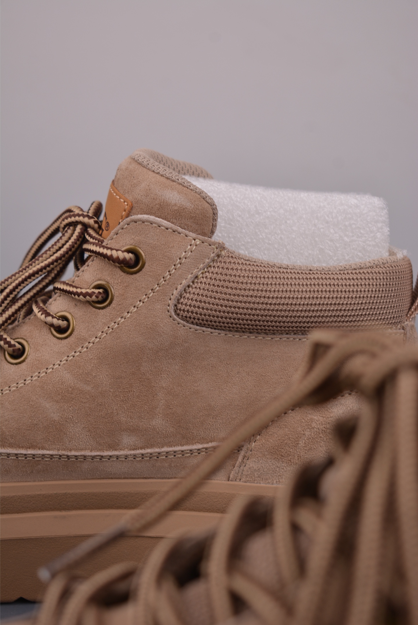 280 美国轻奢品牌 UGG M Tasman Weather Hybrid 塔斯曼混合系列中帮厚底轻量休闲马丁靴 U9806