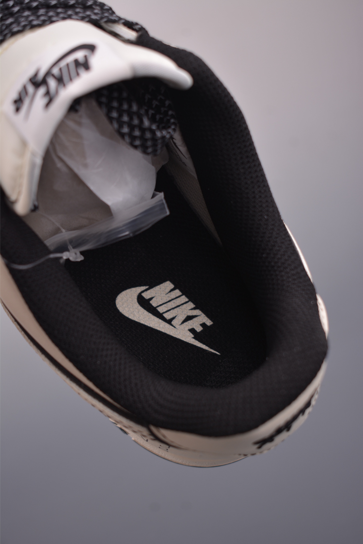 Nike Air Force 1 Low 米黑 SM6888-115