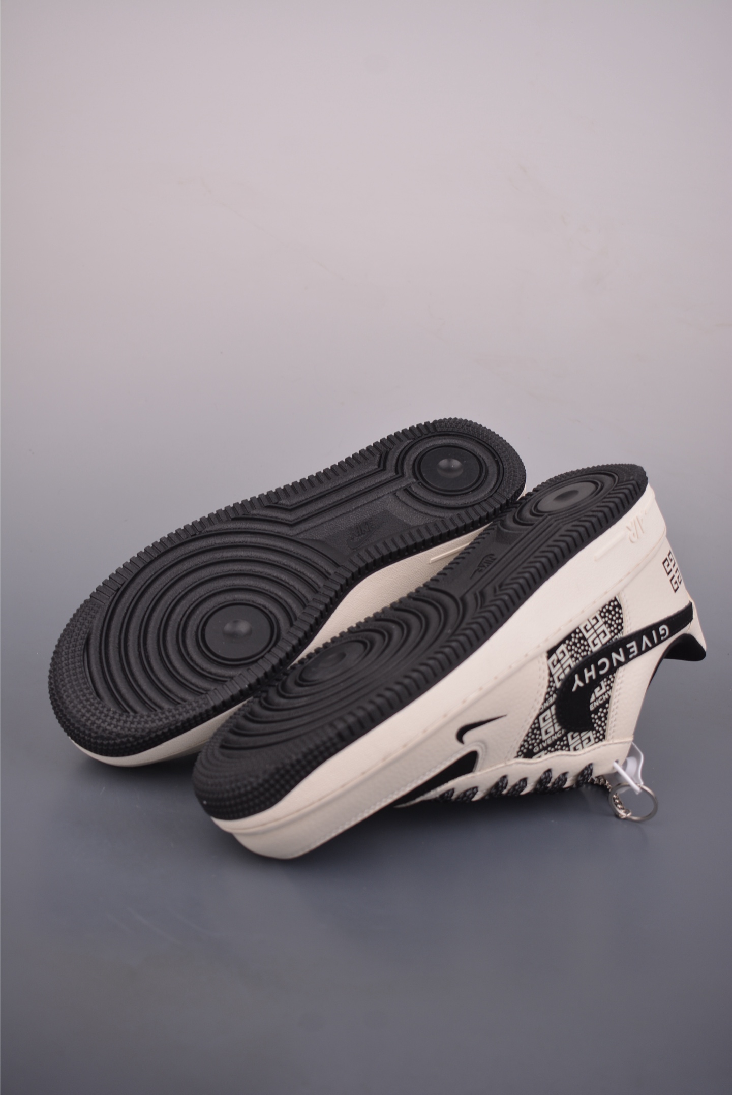 Nike Air Force 1 Low 纪梵希联名 KJ1688-021