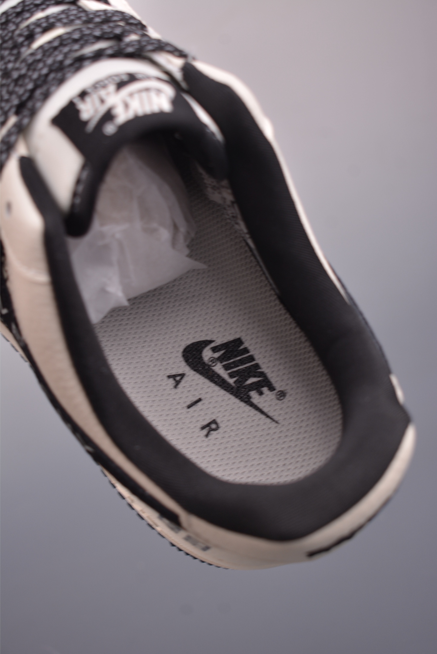 Nike Air Force 1 Low 纪梵希联名 KJ1688-021