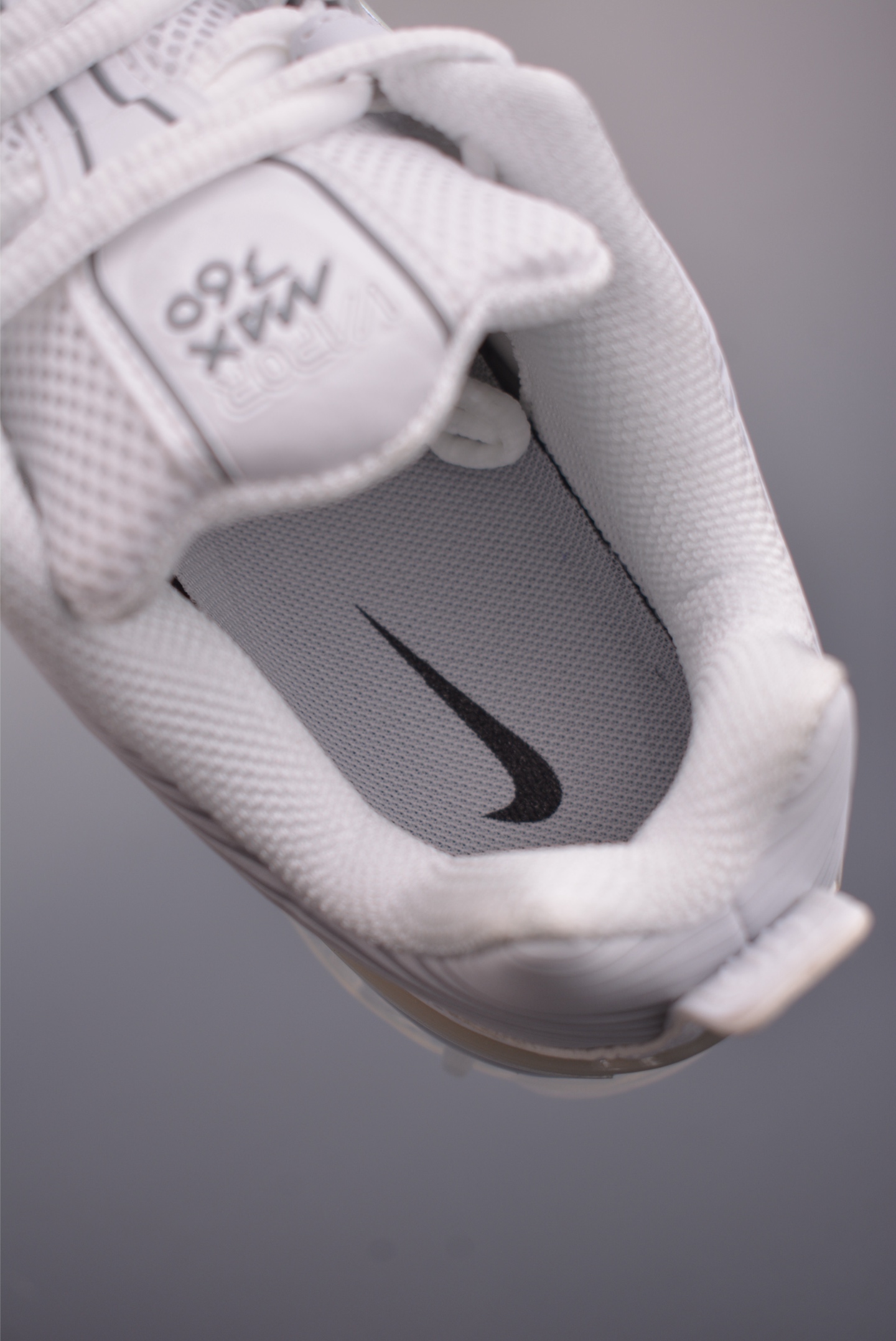 Nike AIR VAPOR 360 搭载全掌长气垫鞋款 低帮跑步鞋 CK9670-100