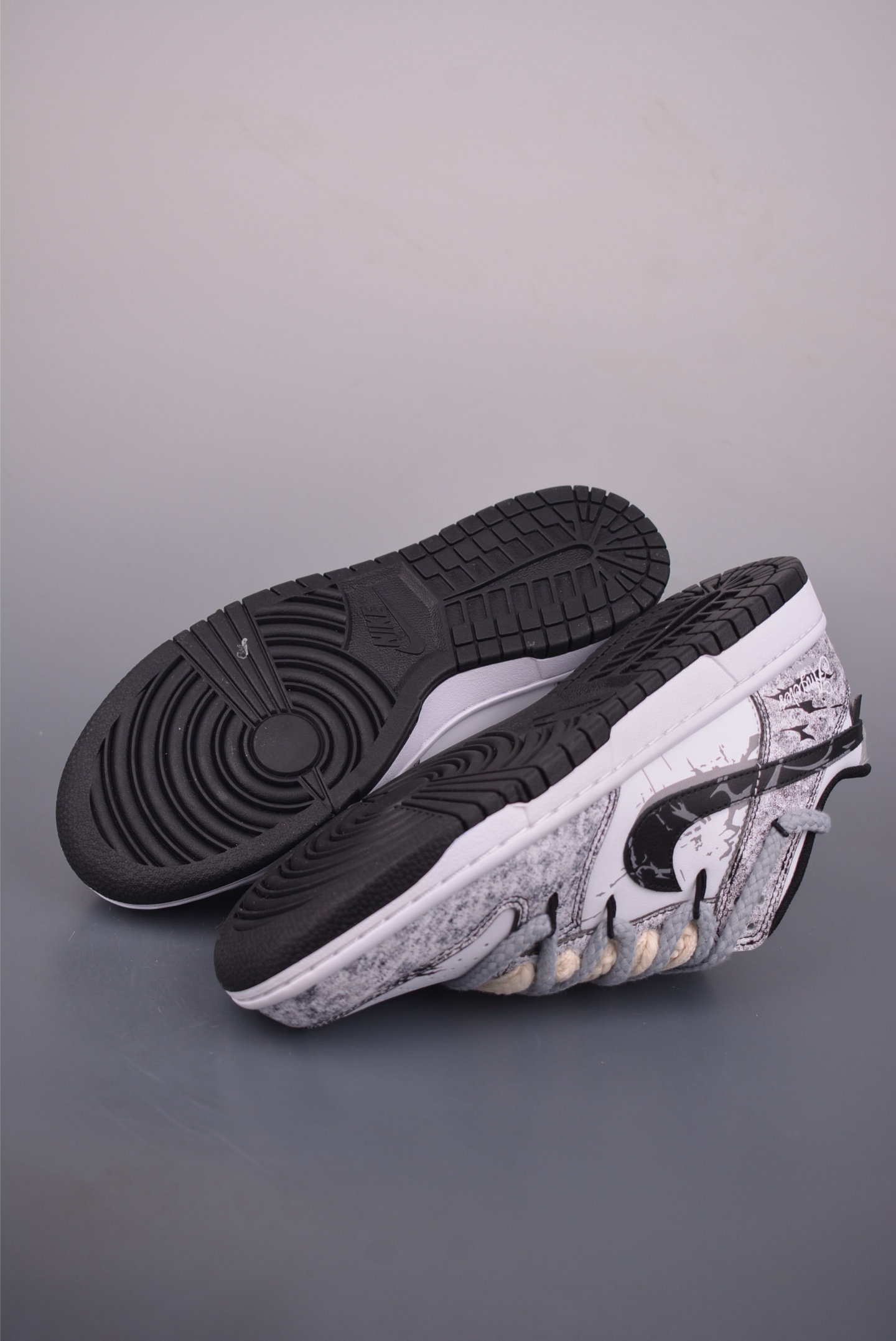 Nike SB Dunk Low 解构绑带 DD1391-100