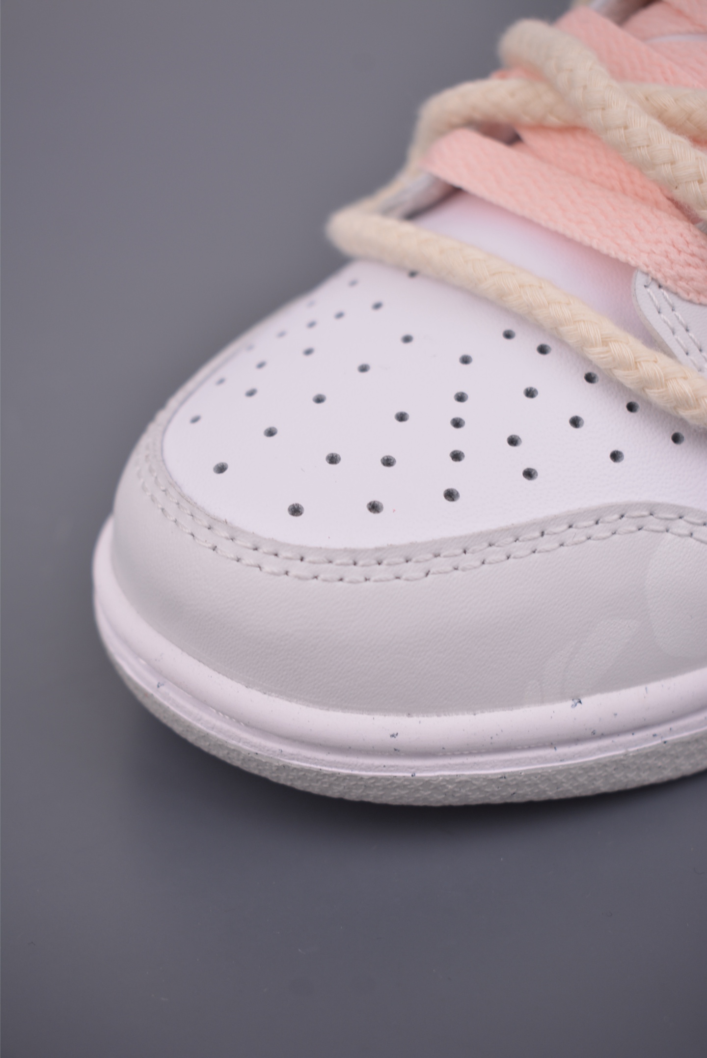 Nike SB Dunk Low 落花粉 解构绑带 DD1503-103