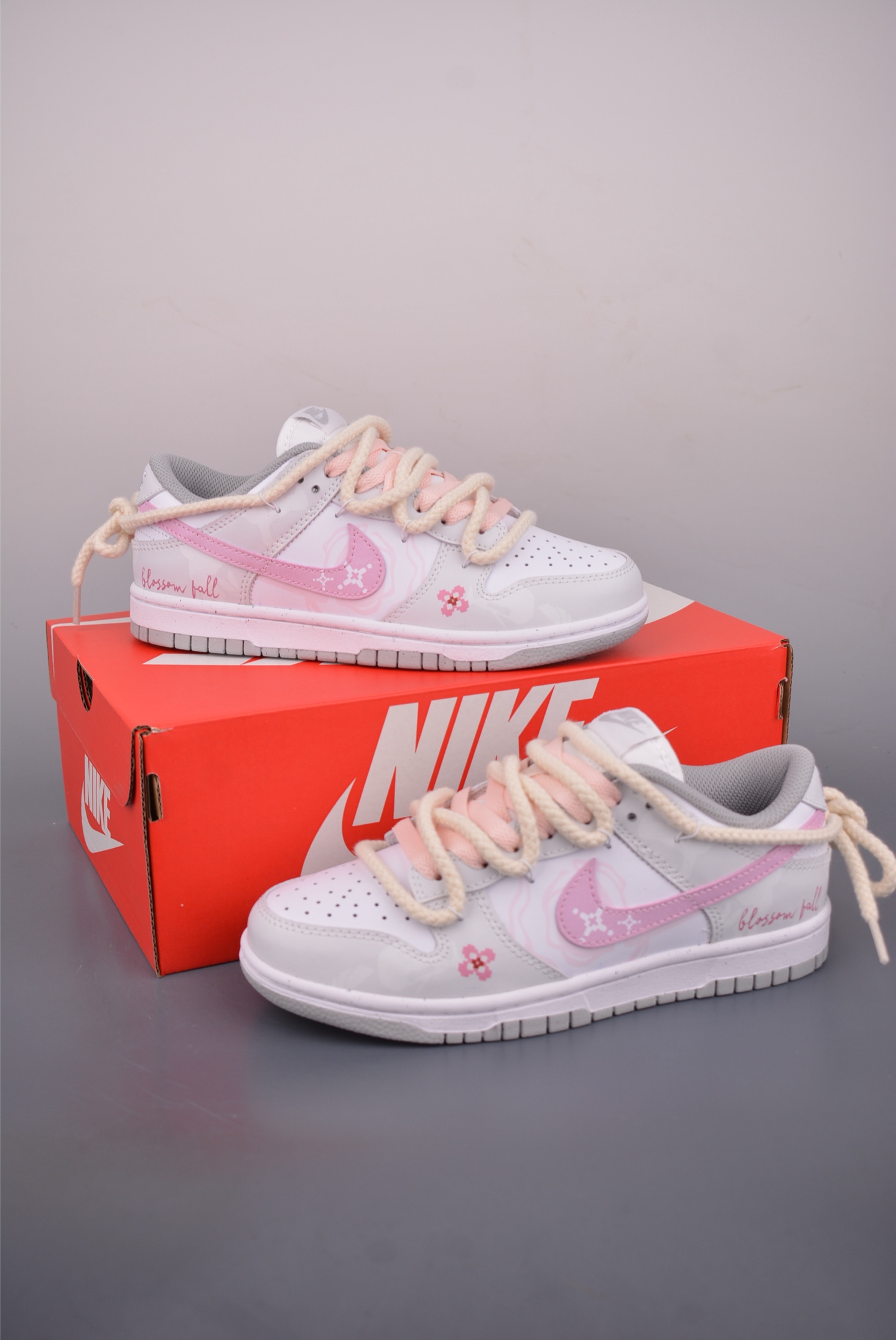 Nike SB Dunk Low 落花粉 解构绑带 DD1503-103
