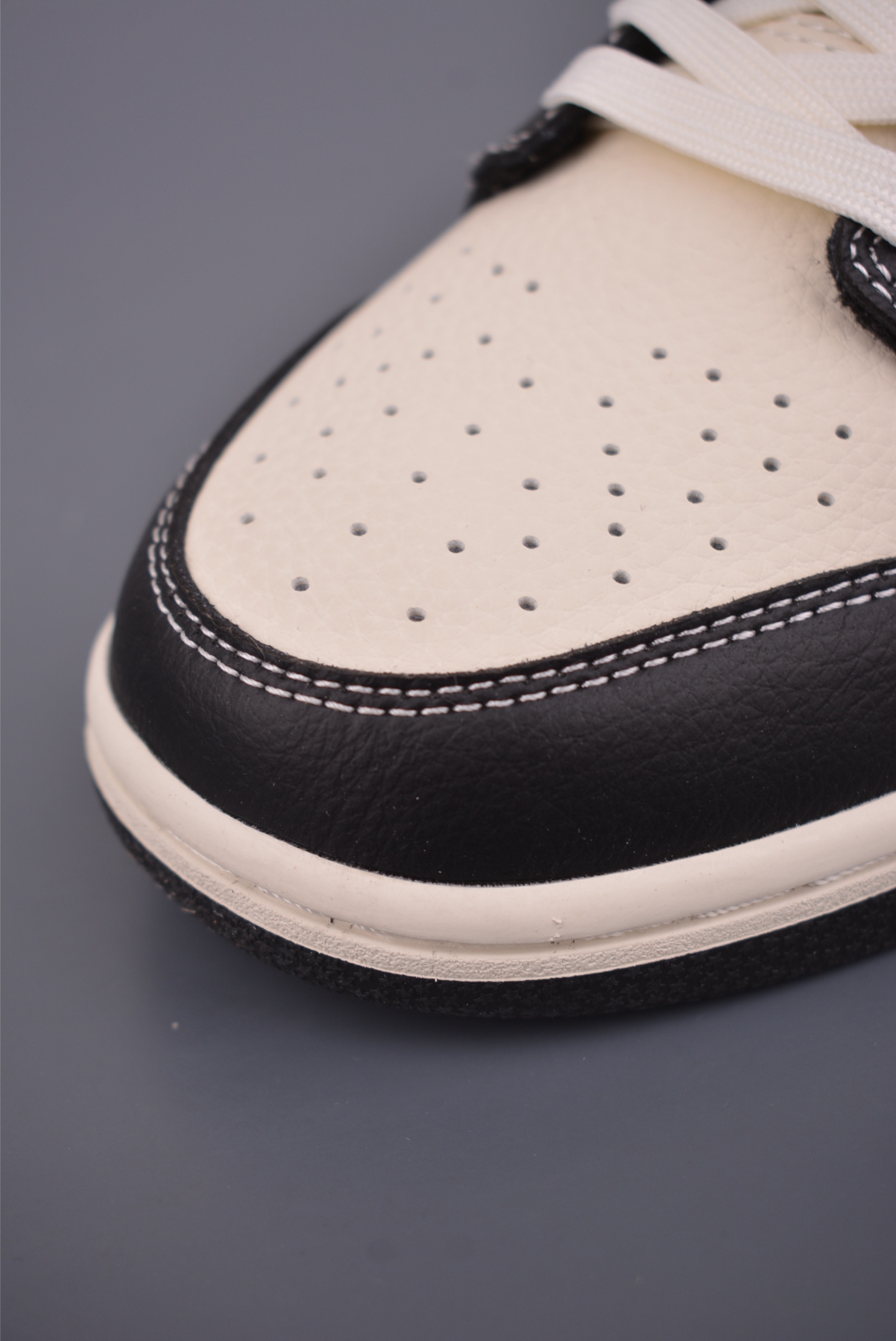 280 Nike SB Dunk Low 巴黎世家联名 解构抽绳鞋带 DS6608-016