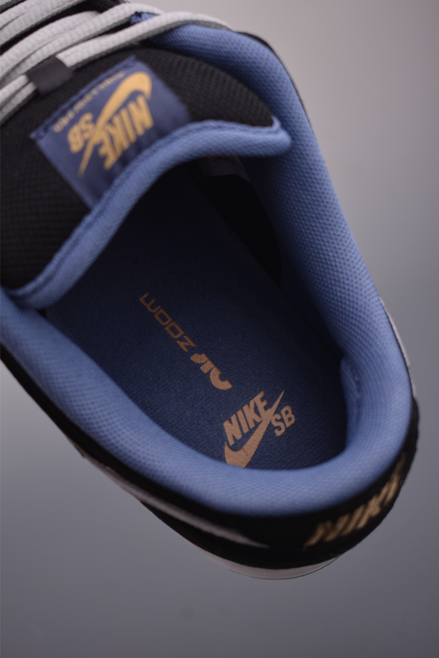 Nike SB Dunk Low HF3063-002