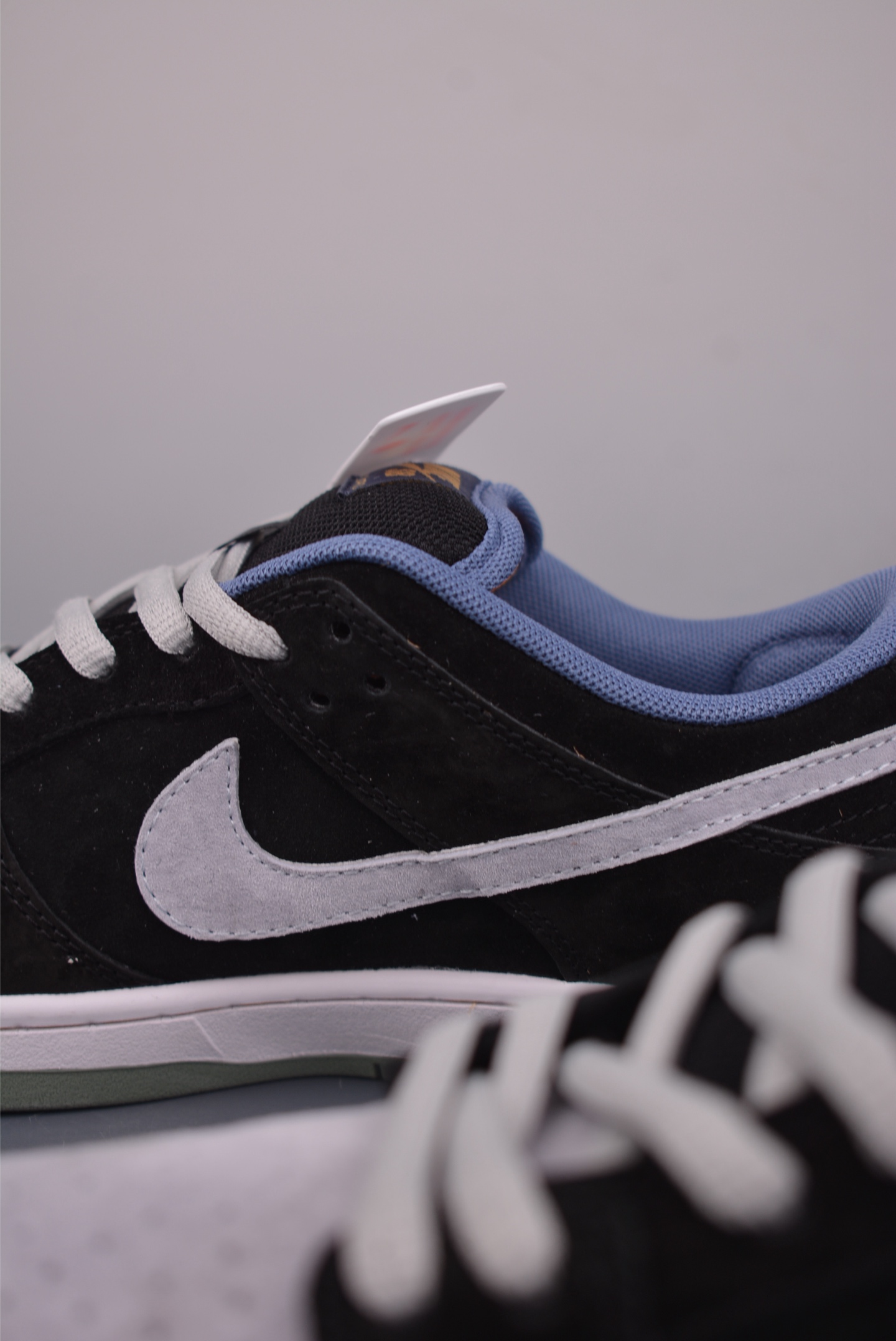 Nike SB Dunk Low HF3063-002