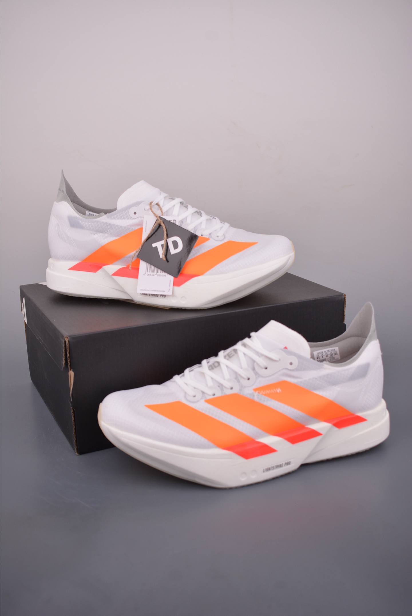 Adidas Adizero Pro 4 M 阿迪超轻透气缓震跑鞋 JR1255