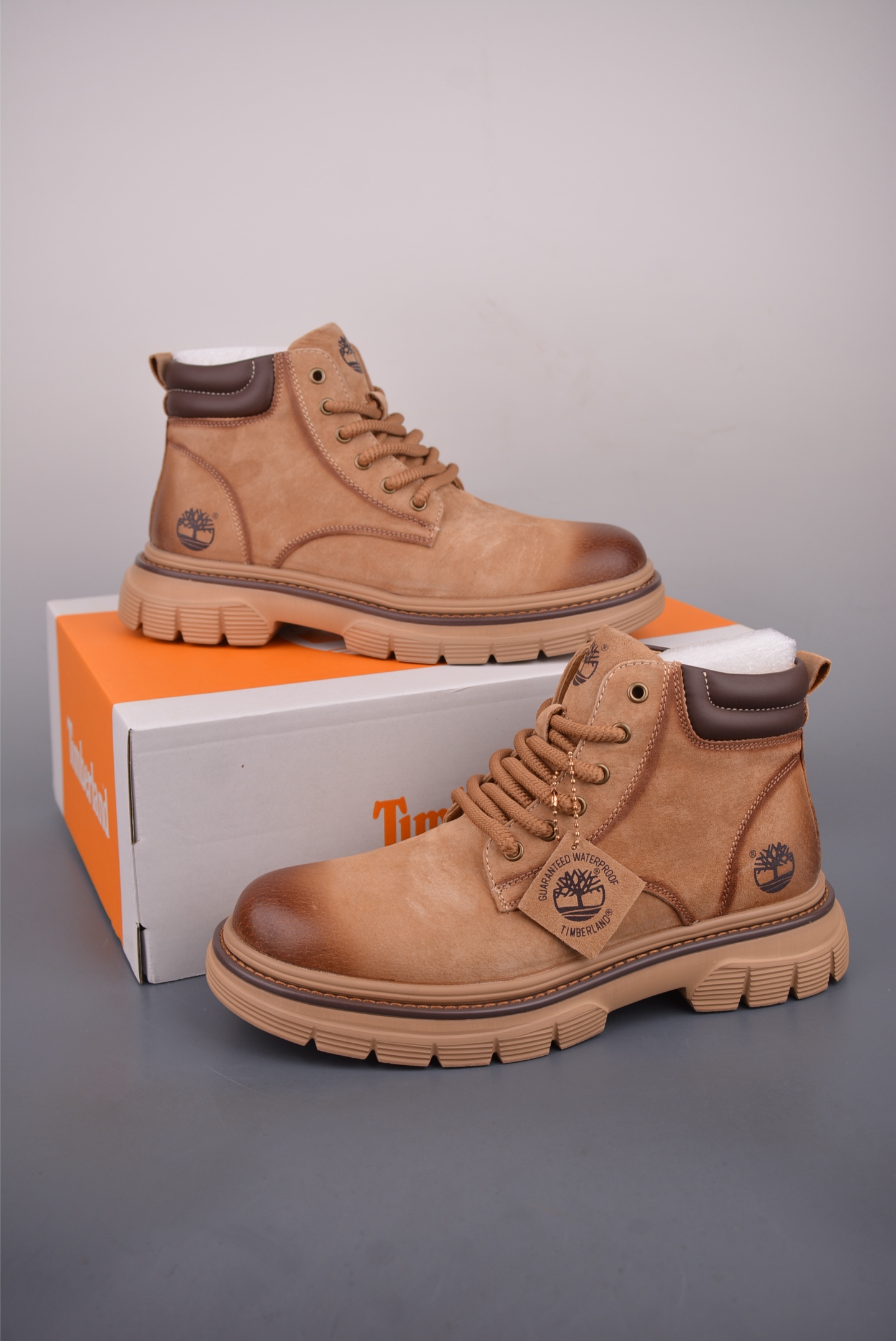 320 Timberland添柏岚/天伯伦秋冬新品 秋冬必备户外休闲大黄靴系列 TB10036M