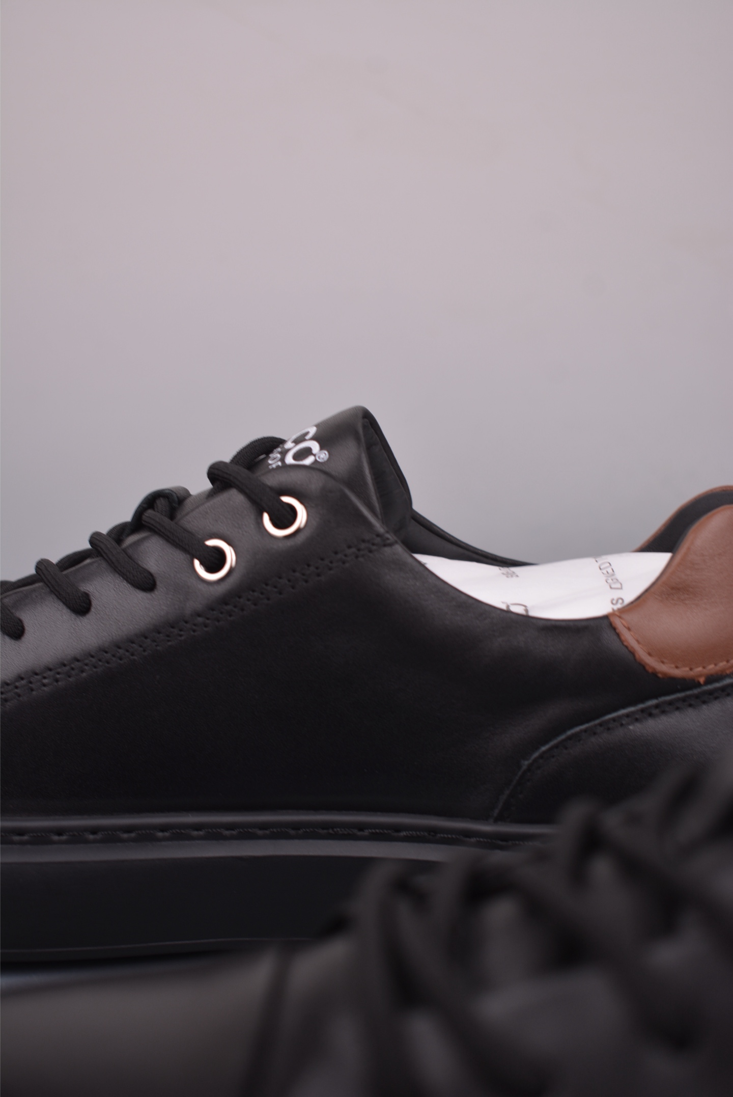 300 ECCO爱步休闲鞋子男鞋 透气防水百搭休闲板鞋 柔酷7号系列经典小白鞋 470364