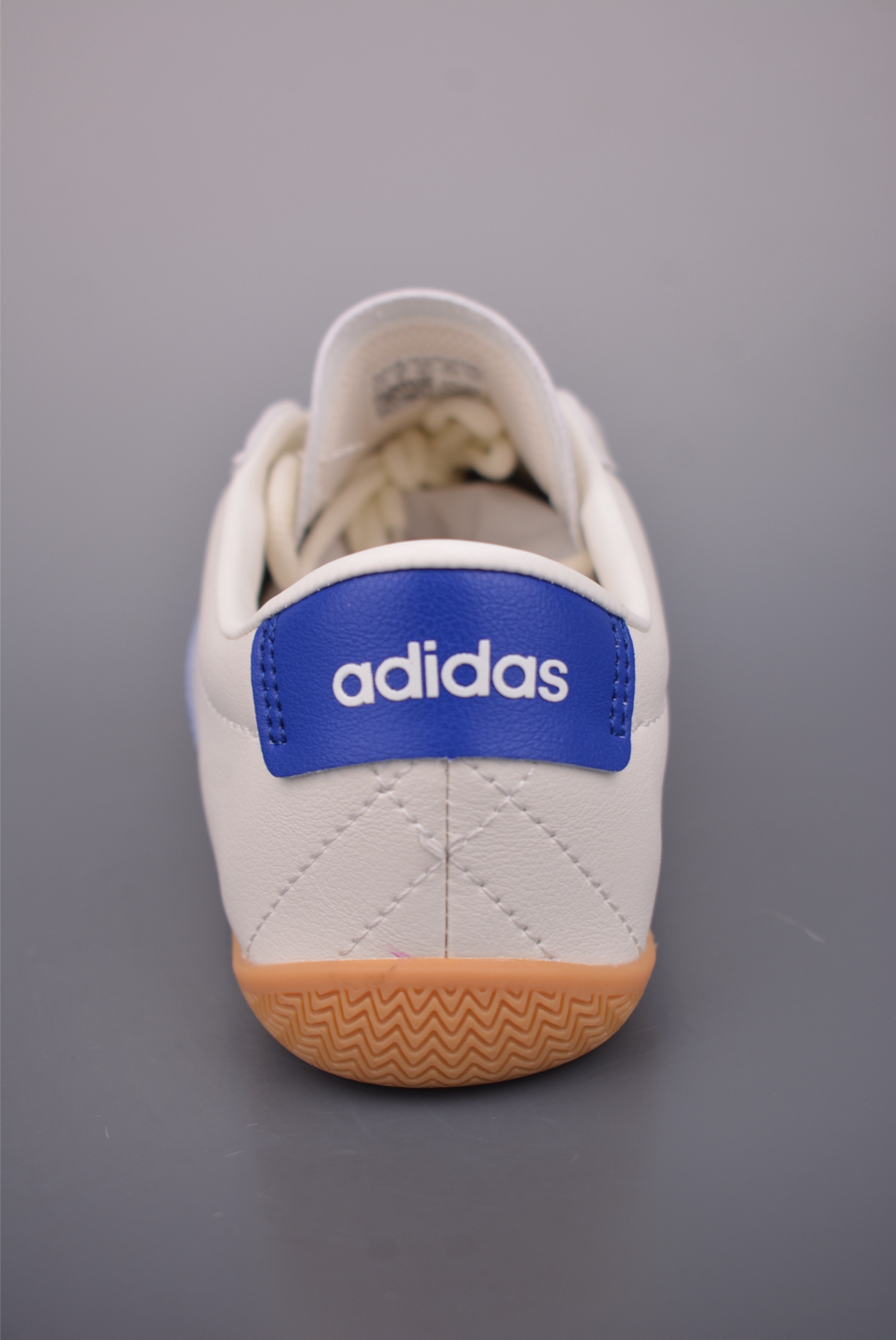 130 adidad GRAND COURT LO 网球运动休闲板鞋 JQ9689