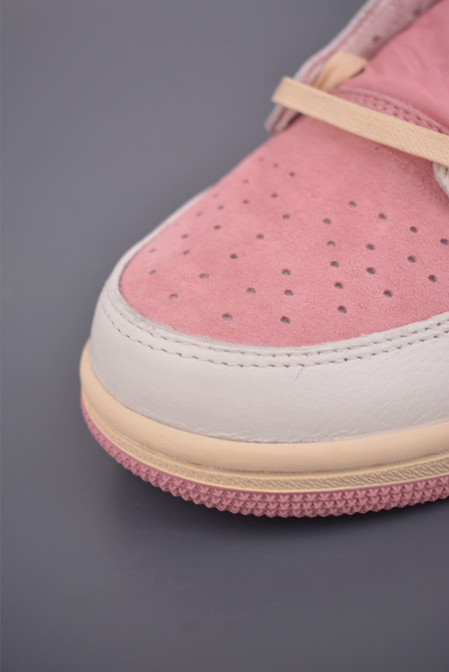 Fragment x Travis Scott x Air Jordan 1 Low 三方联名倒钩 DM7866-100