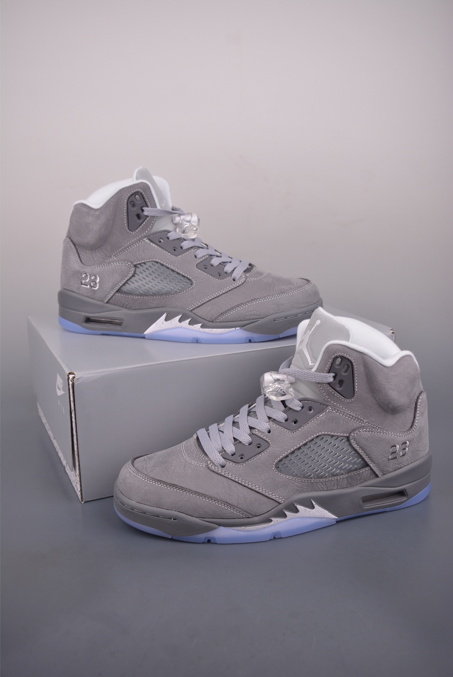 Jordan Air Jordan 5 “Wolf Grey” 复刻水泥灰 DD0587-002