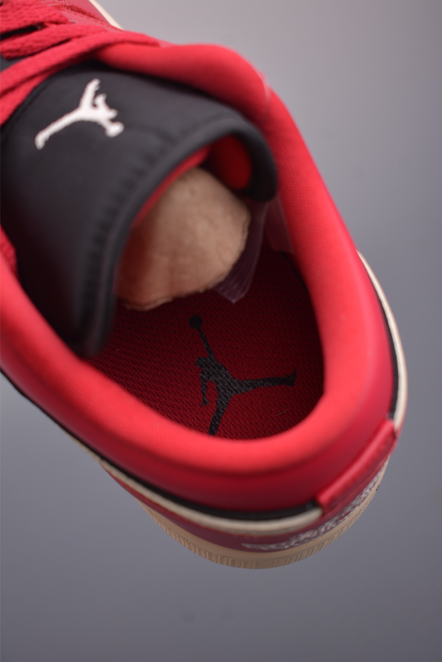 Air Jordan 1 Low 黑红 AJ1乔1低帮休闲板鞋 DC0774-605