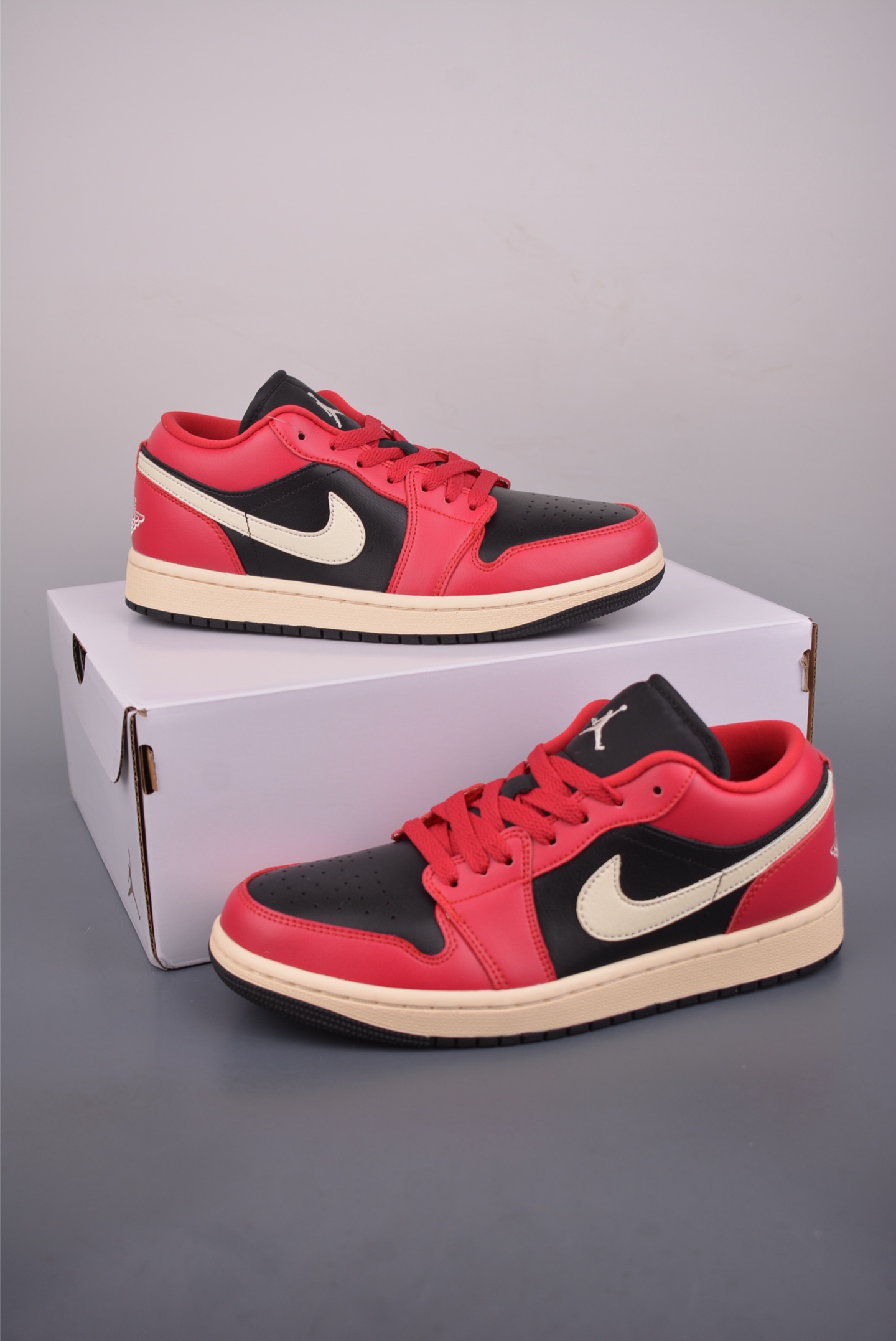 Air Jordan 1 Low 黑红 AJ1乔1低帮休闲板鞋 DC0774-605