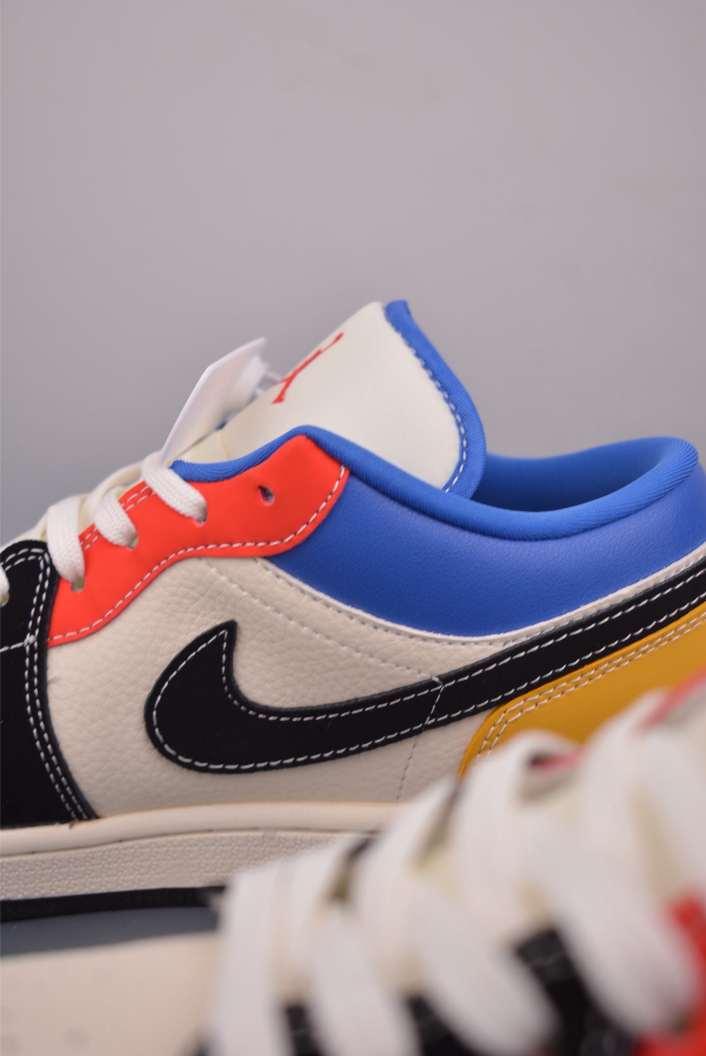 Nike Jordan Air Jordan 1 OFF联名 LB8888-001