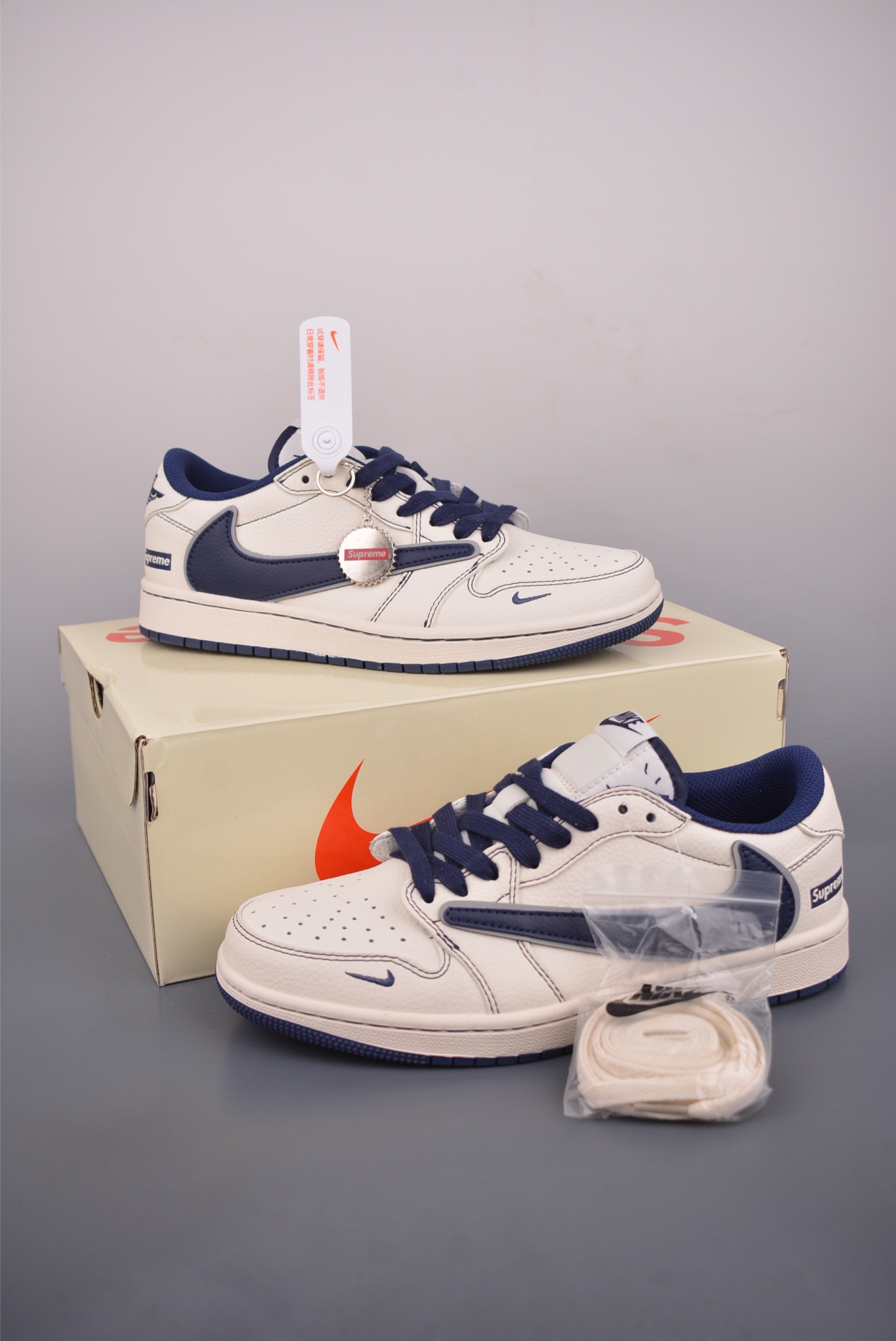 Fragment x Travis Scott x Supreme Air Jordan 1 Low 三方联名倒钩 XX3168-217