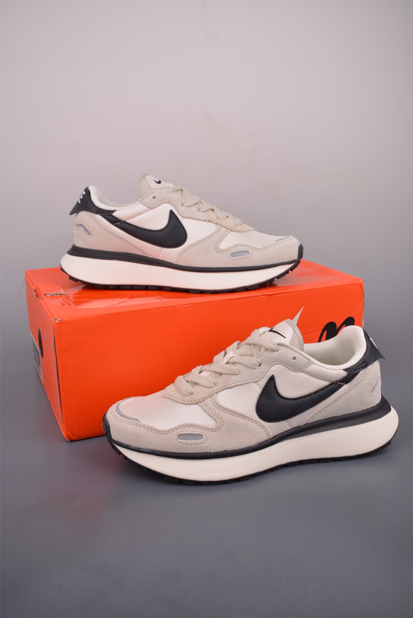 Nike Waffle Phoenix Waffl SACAI 复古运动休闲跑步鞋 FD2196-100