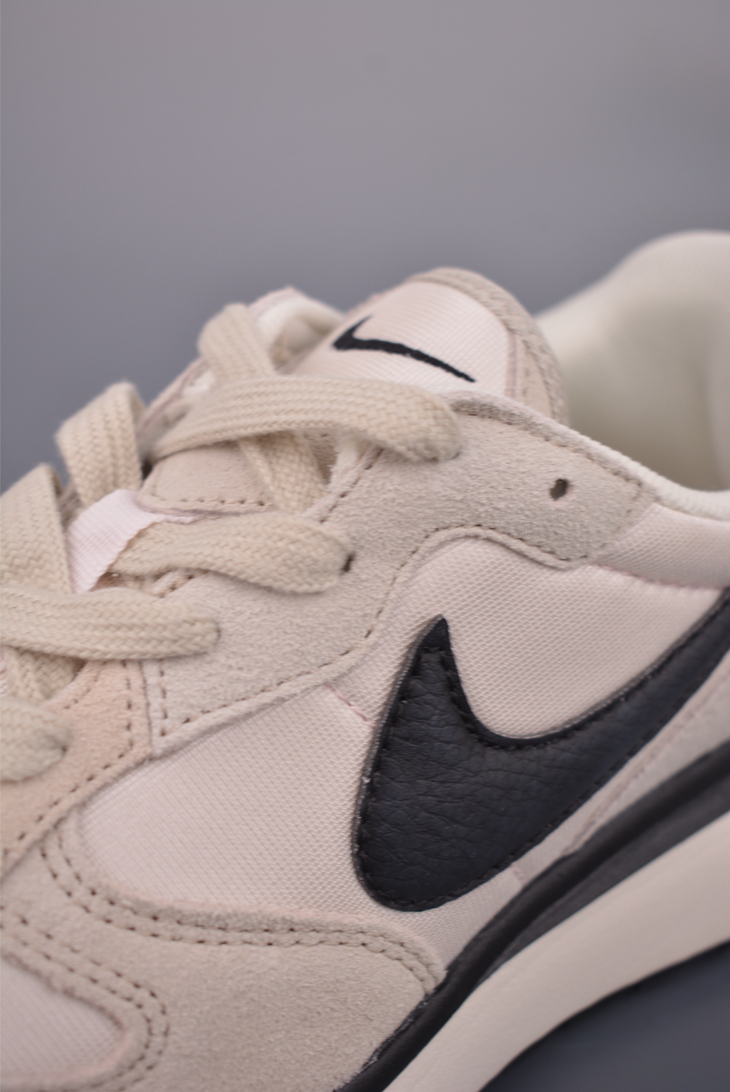 Nike Waffle Phoenix Waffl SACAI 复古运动休闲跑步鞋 FD2196-100