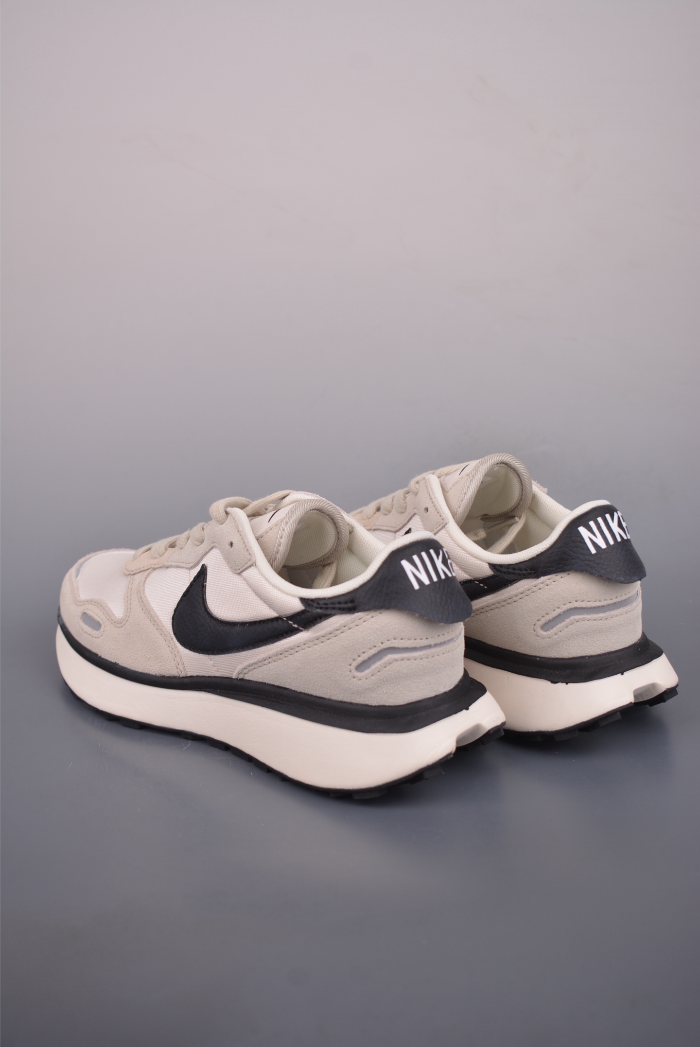 Nike Waffle Phoenix Waffl SACAI 复古运动休闲跑步鞋 FD2196-100