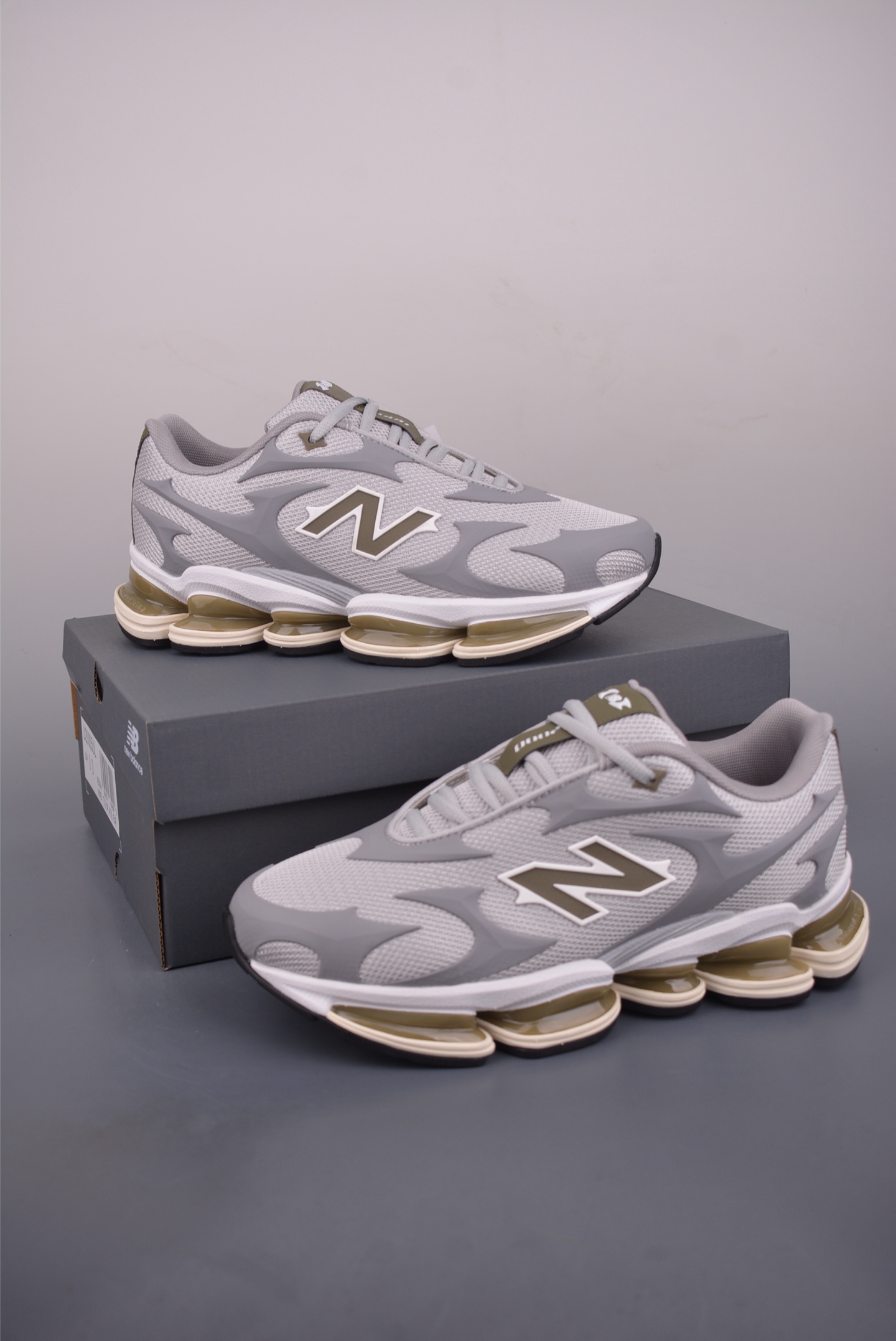 200 New Balance 新百伦 M2000系列 纯原版本 时尚百搭 织物人造革猪皮 网面休闲鞋 U2000