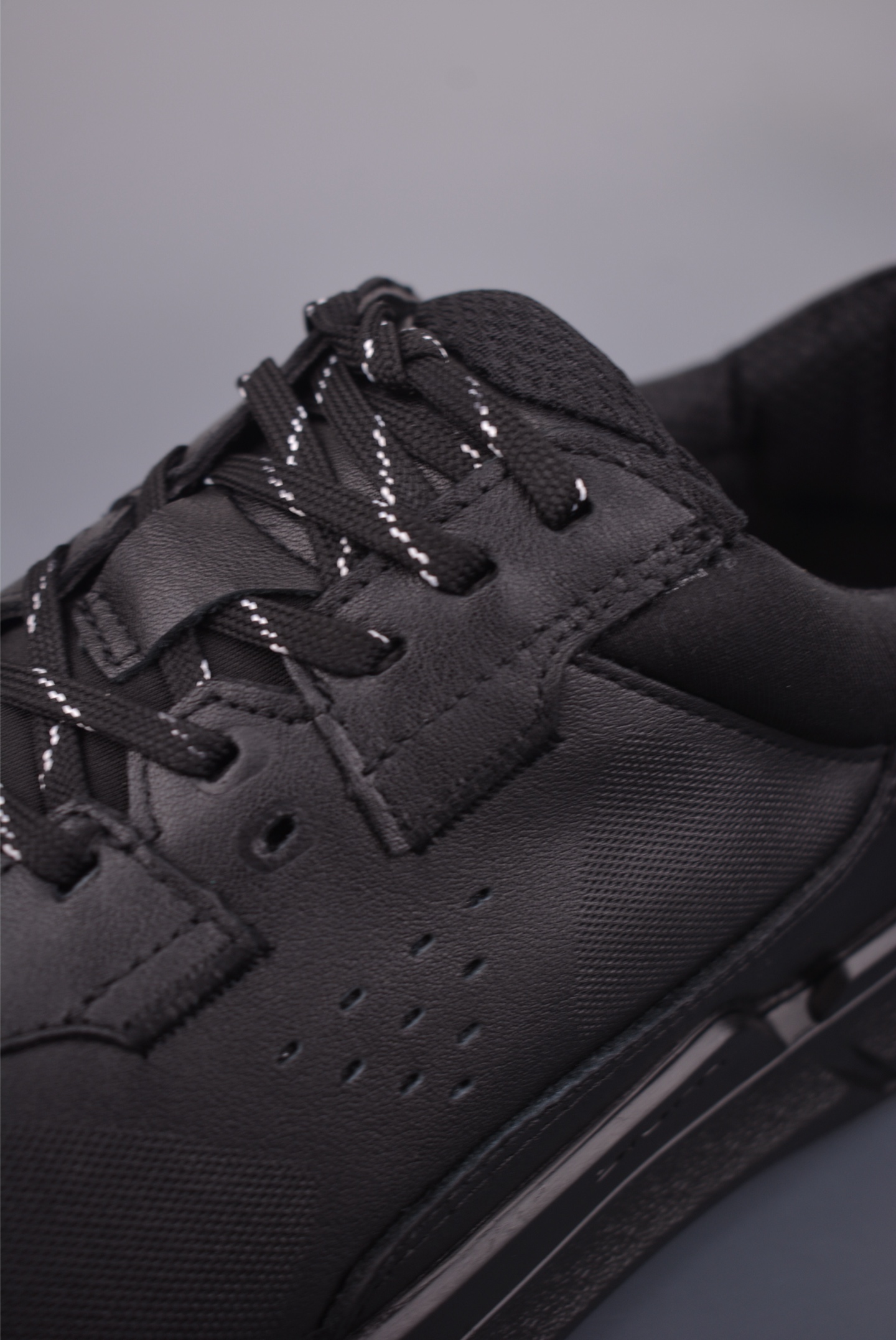 280 ECCO爱步休闲鞋秋 25年新款时尚德训鞋 经典百搭板鞋 830764