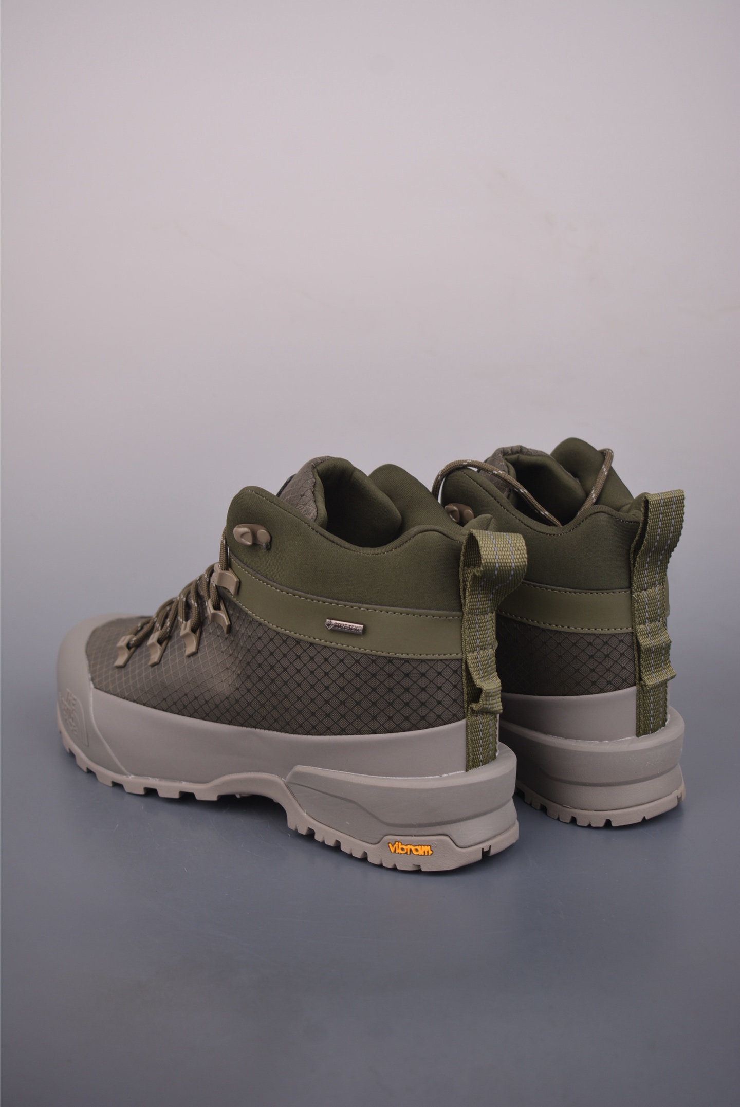 300 北面THE NORTH FACE Soukuu Glenclyffe Tnf 高帮户外防水机能鞋 NFOA84SEO41