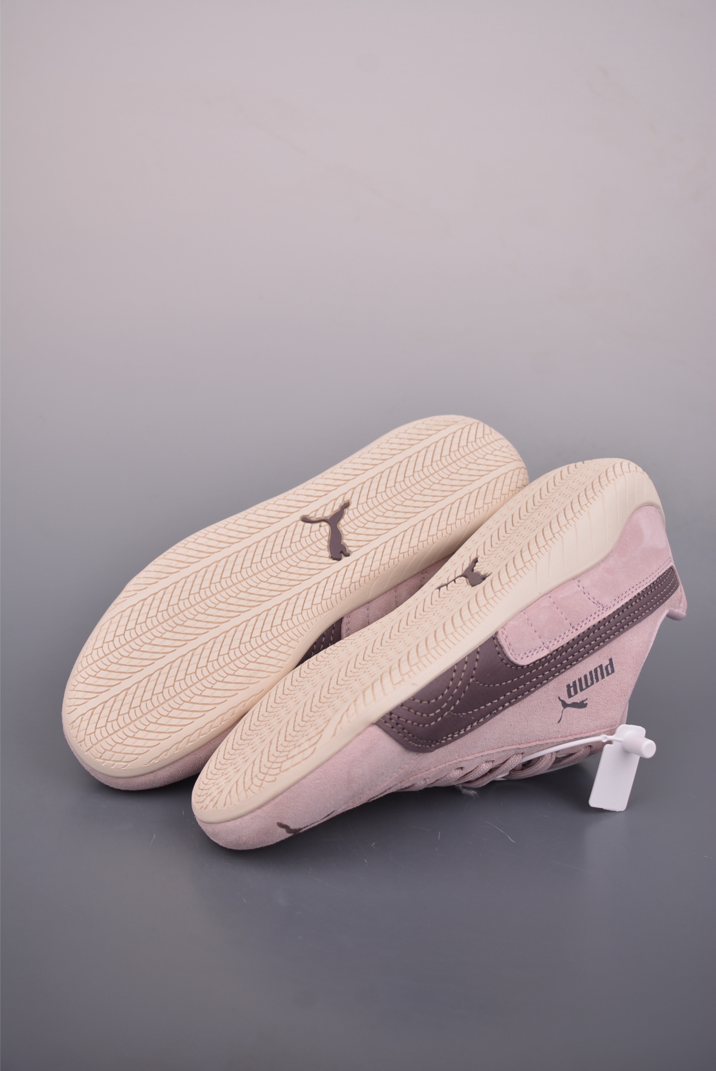 Puma Speedcat Sparco 彪马罗马阿莫尔系列 复古运动休闲赛车跑鞋 406329-522-Top High Quatity Cheap Sneakers Fashion Clothing Clothes Bags handbags Shoes of all Brand wholesale With The best Quality And Beautiful Price from China Factory Chinese suppliers wholesaler seller Puma Speedcat Sparco 彪马罗马阿莫尔系列 复古运动休闲赛车跑鞋 406329-522