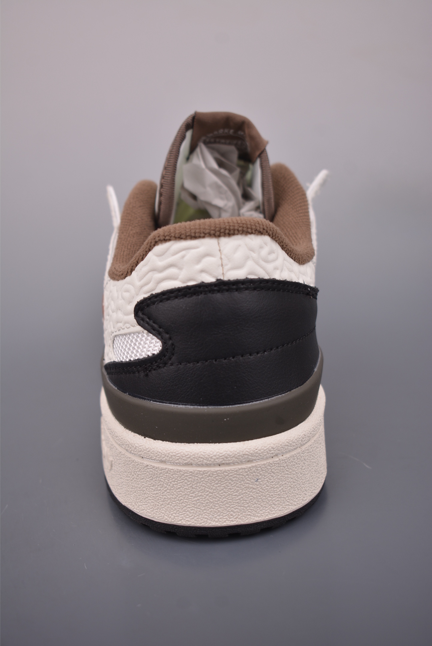 180 阿迪达斯 Adidas Forum Low CL 低帮百搭潮流休闲运动板鞋 JQ8734