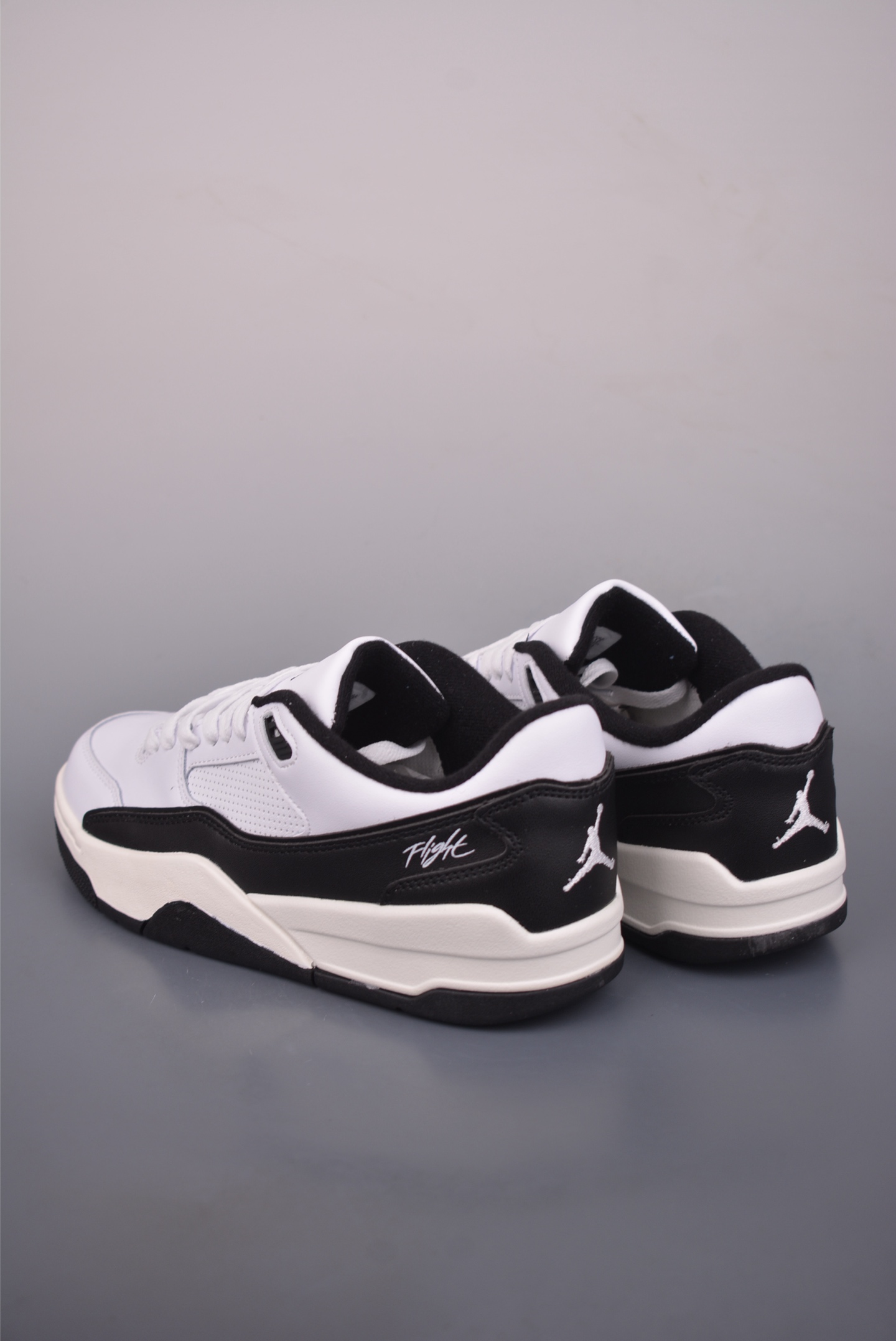 Air Jordan Flight Court 乔丹低帮复古篮球鞋 HF3255-112