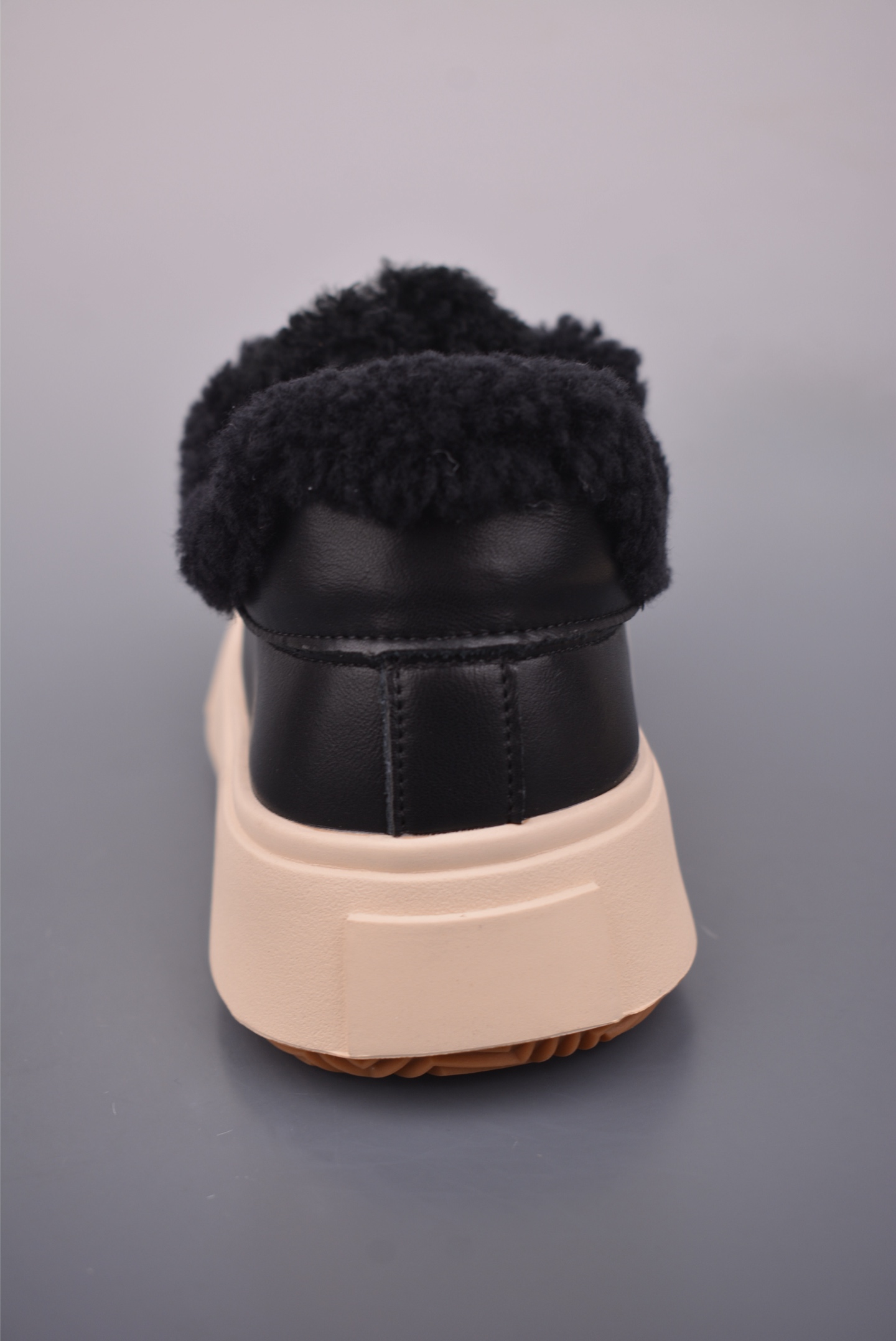 220 GG-CC GG-CC Chunky Low 厚底增高运动老爹鞋 G23Y6903