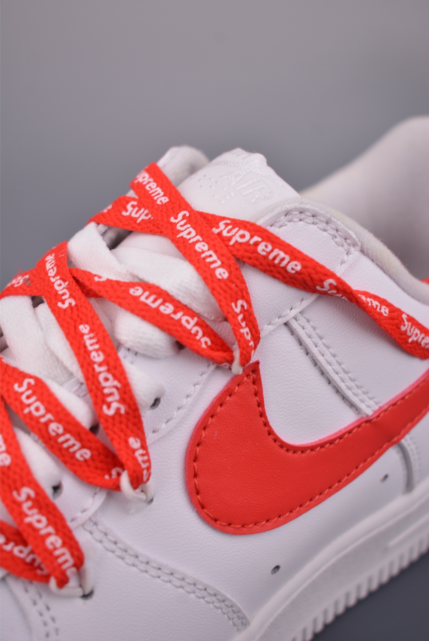Nike Air Force 1 Low Supreme白红绑带 UP9225-101
