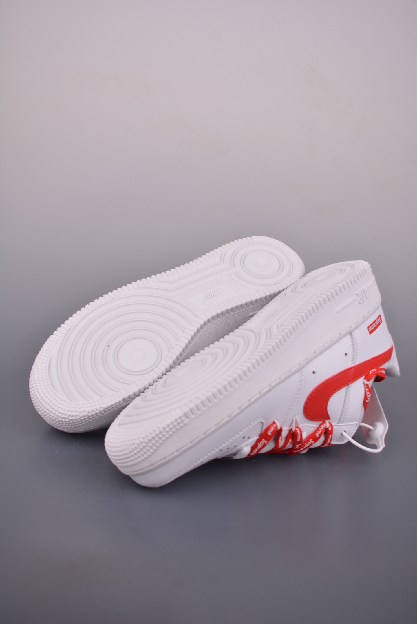Nike Air Force 1 Low Supreme白红绑带 UP9225-101